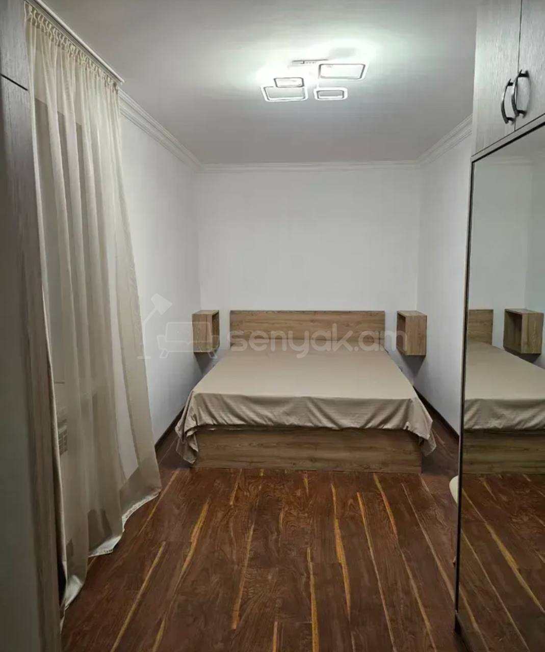 2 Սենյականոց Բնակարան Քարե Շենքում, 54քմ, 4/5 հարկ, Կապիտալ Վերանորոգված