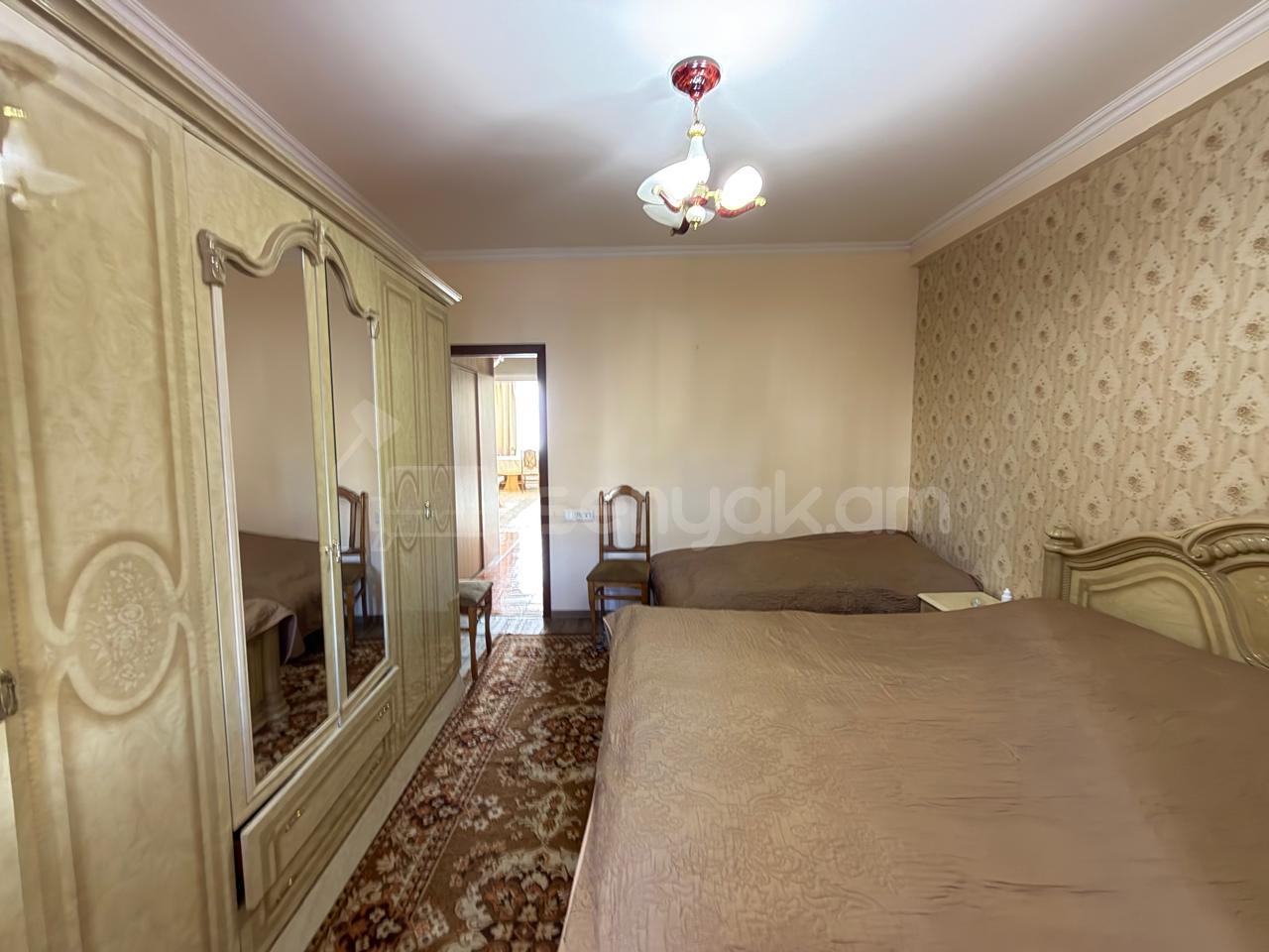 2 Սենյականոց Բնակարան, 63քմ, 3/9 հարկ, Կապիտալ Վերանորոգված