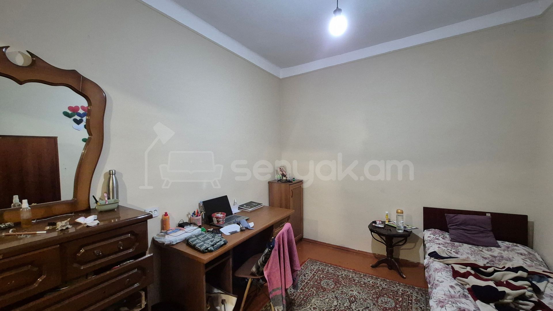 3 Սենյականոց Բնակարան Քարե Շենքում, 105քմ, 1/3 հարկ, Կոսմետիկ Վերանորոգված