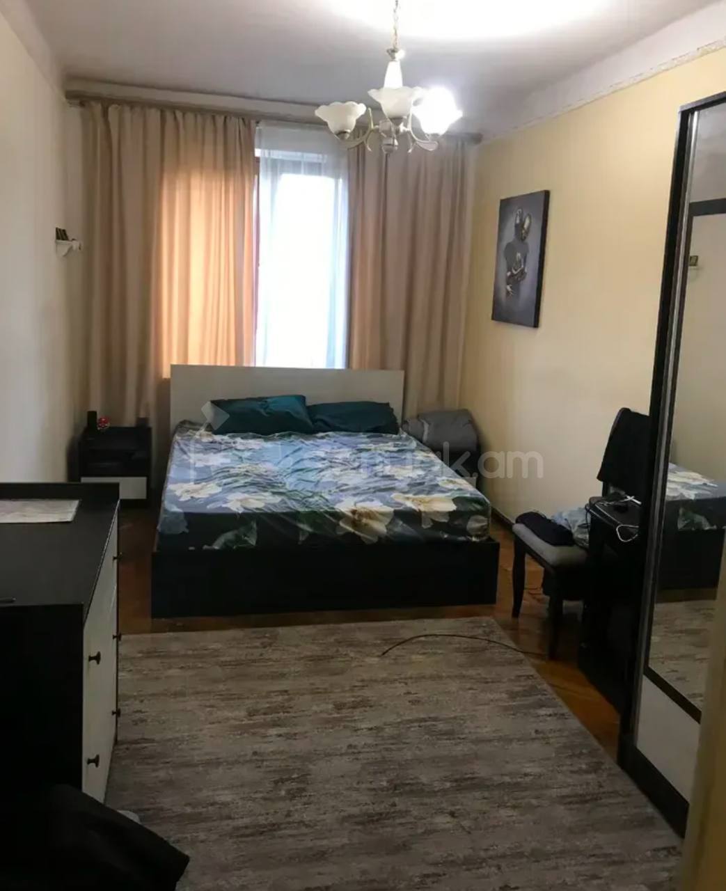 3 Սենյականոց Բնակարան Քարե Շենքում, 73քմ, 4/4 հարկ, Կոսմետիկ Վերանորոգված