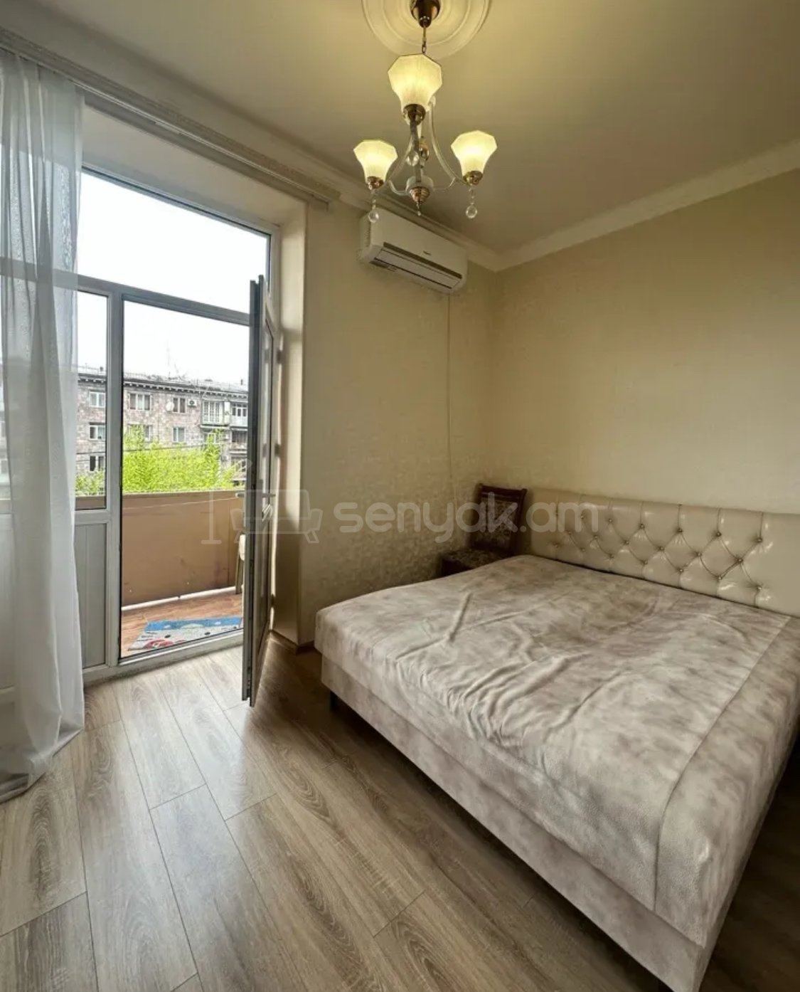 2 Սենյականոց Բնակարան Քարե Շենքում, 50քմ, 3/5 հարկ, Կապիտալ Վերանորոգված, Կահավորված