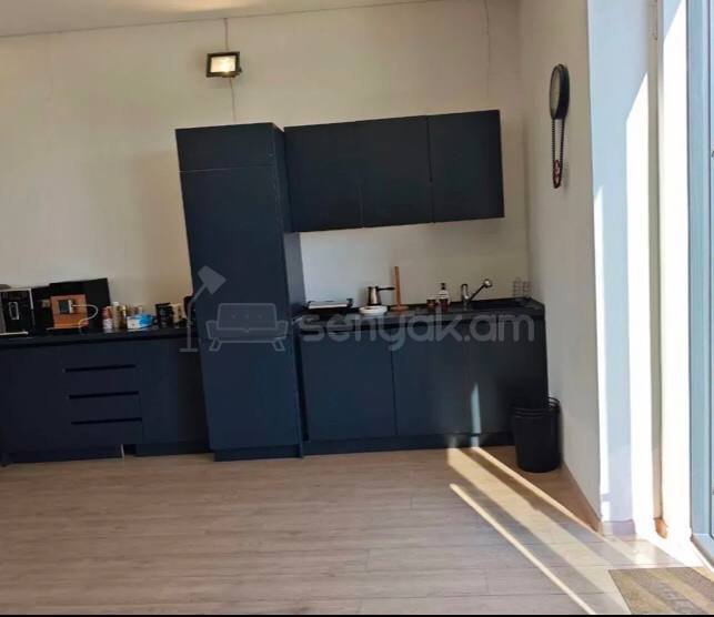 Օֆիսային Տարածք, 140քմ, Կապիտալ Վերանորոգված