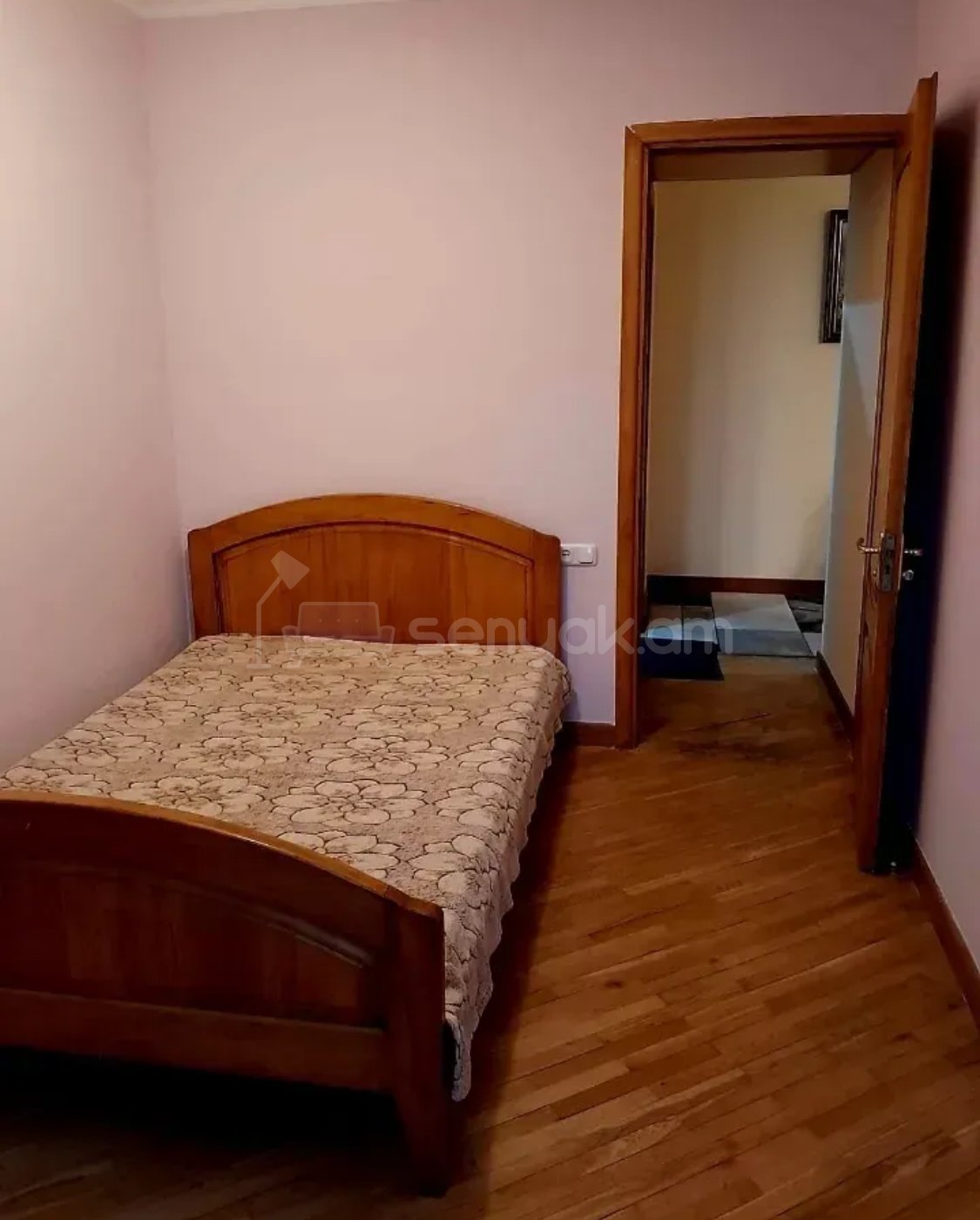2 Սենյականոց Բնակարան Քարե Շենքում, 52քմ, 2/5 հարկ, Կապիտալ Վերանորոգված, Կահավորված