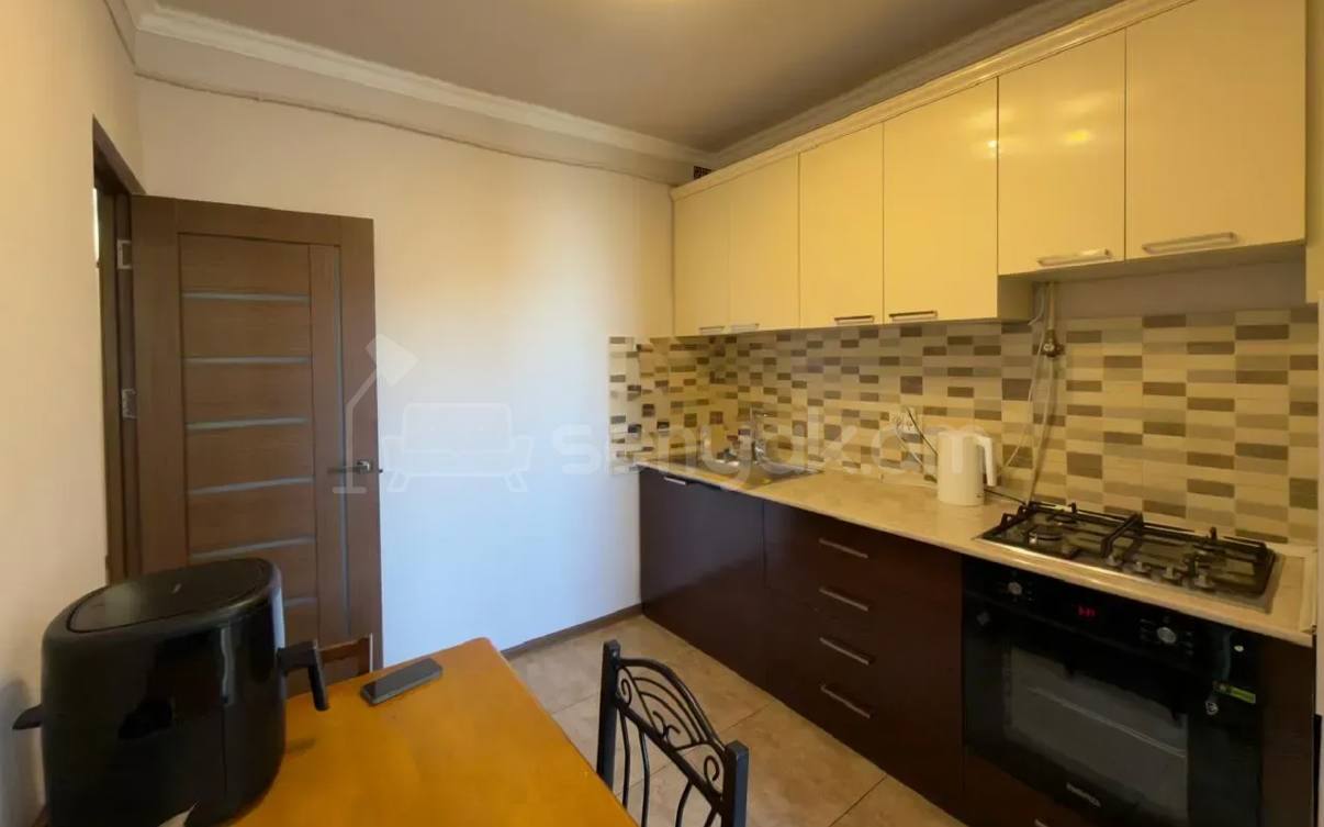 3 Սենյականոց Բնակարան, 64քմ, 9/12 հարկ, Կապիտալ Վերանորոգված