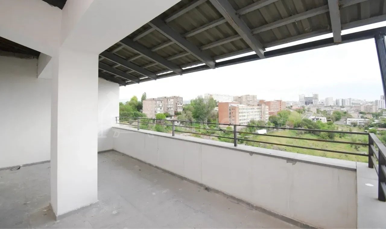 3 Սենյականոց Բնակարան Նորակառույցում, 143քմ, 13/13 հարկ, Նորմալ Վիճակում