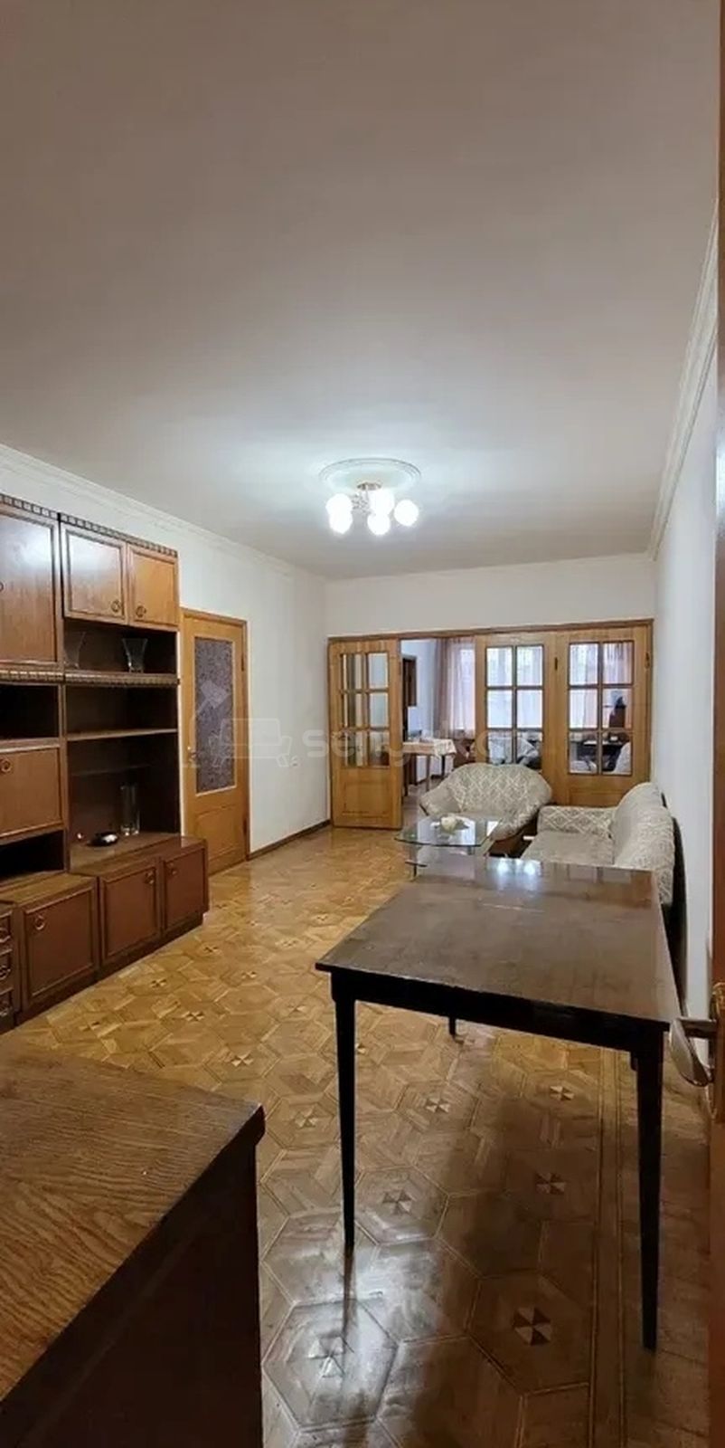 4 Սենյականոց Բնակարան Քարե Շենքում, 109քմ, 3/5 հարկ, Նորմալ Վիճակում