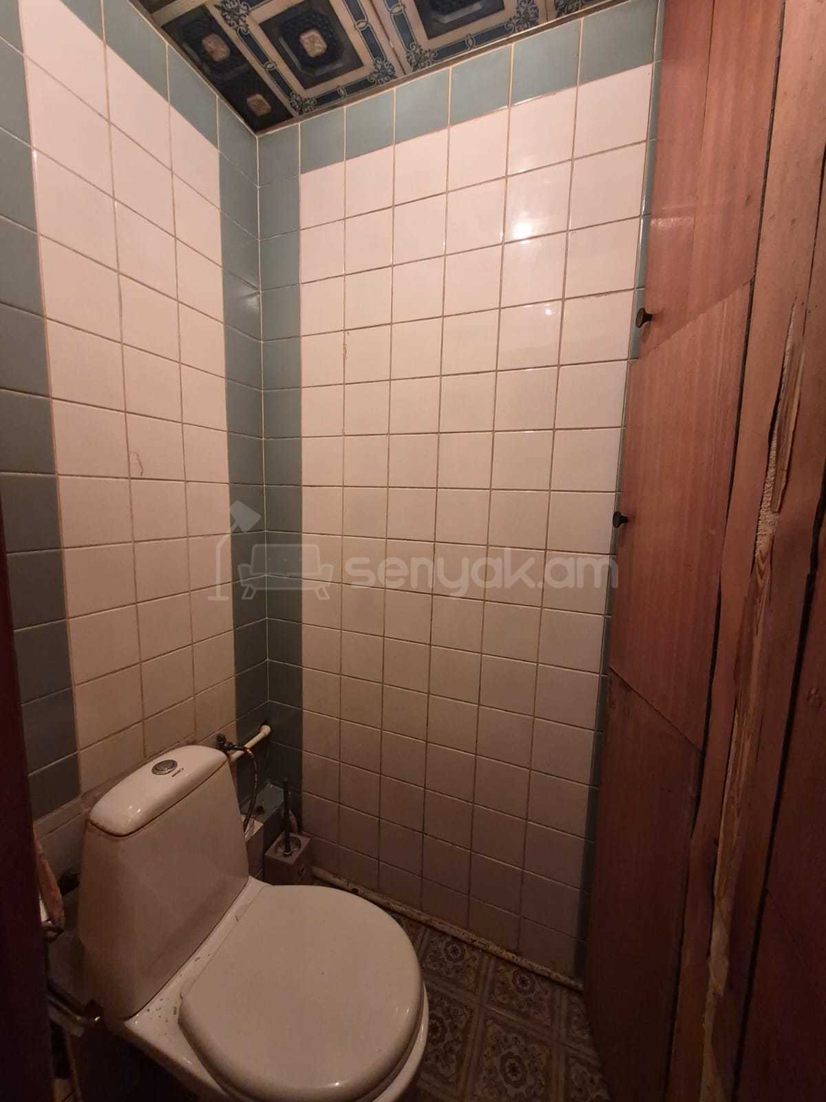 3 Սենյականոց Բնակարան, 73քմ, 9/16 հարկ, Պետական Վիճակում