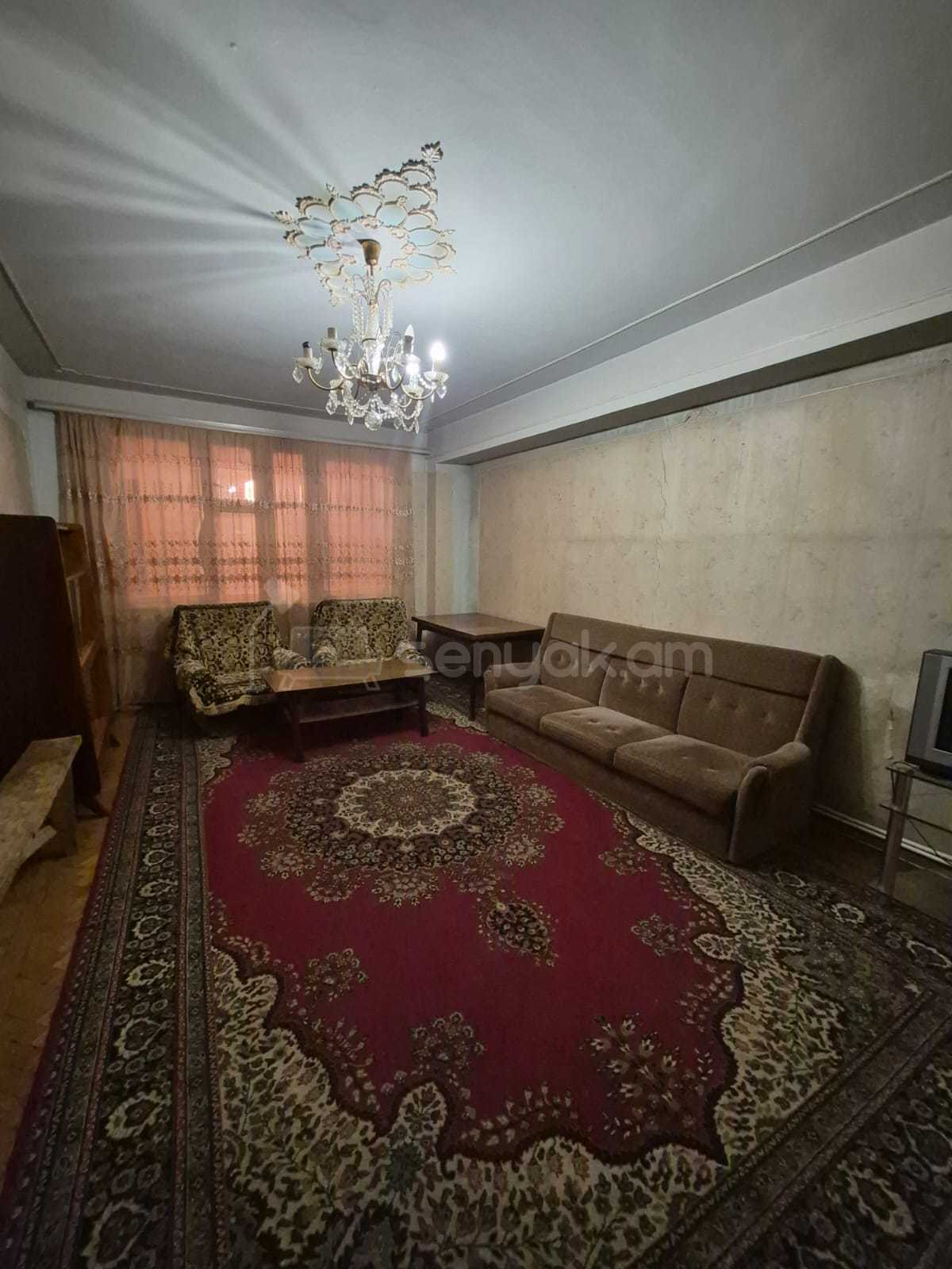 3 Սենյականոց Բնակարան, 73քմ, 9/16 հարկ, Պետական Վիճակում