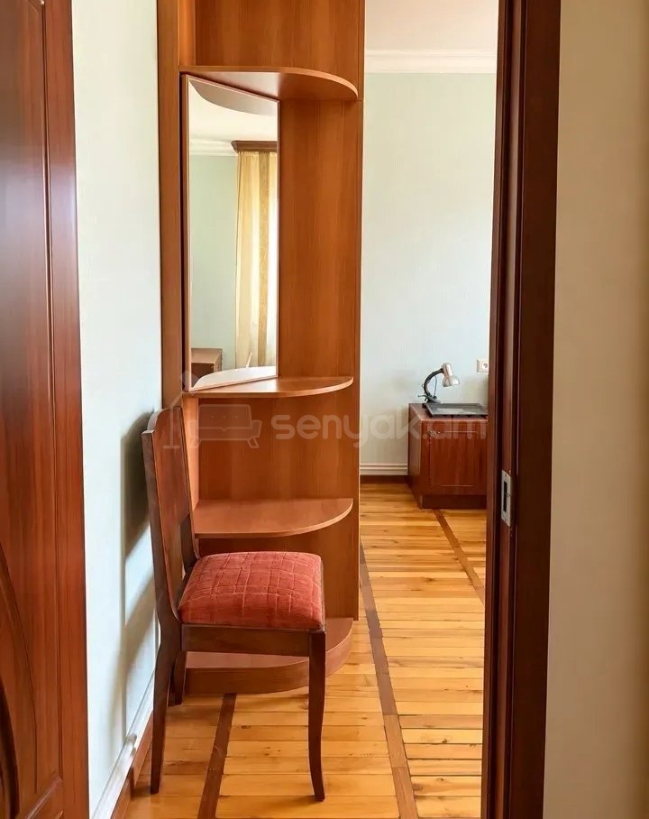 4 Սենյականոց Բնակարան, 91քմ, 6/9 հարկ, Նորմալ Վիճակում