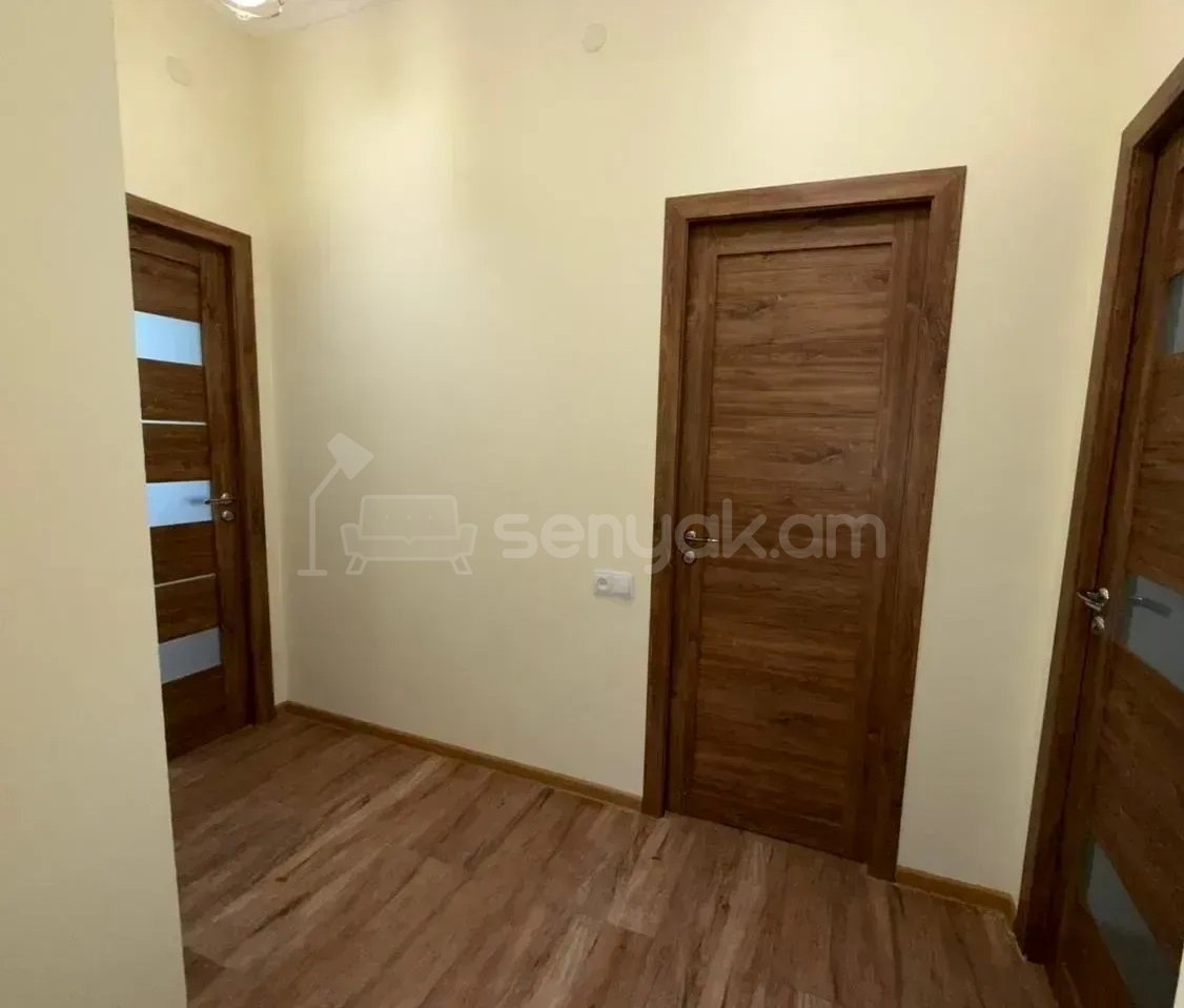 3 Սենյականոց Բնակարան Նորակառույցում, 100քմ, 16/17 հարկ, Կապիտալ Վերանորոգված
