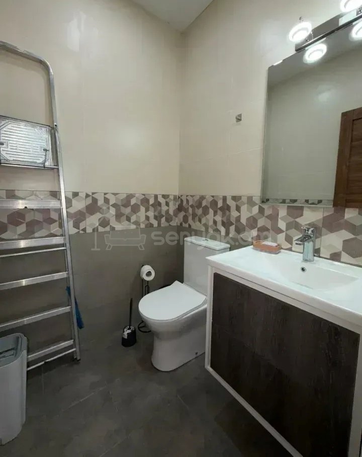 3 Սենյականոց Բնակարան Նորակառույցում, 100քմ, 16/17 հարկ, Կապիտալ Վերանորոգված