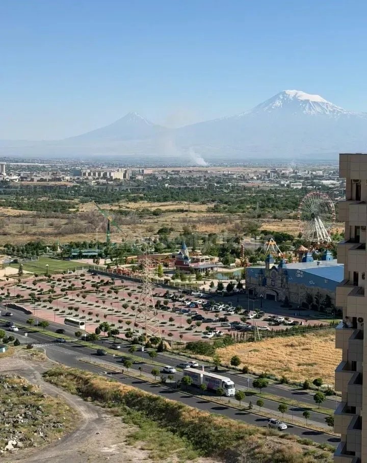 3 Սենյականոց Բնակարան Նորակառույցում, 100քմ, 16/17 հարկ, Կապիտալ Վերանորոգված