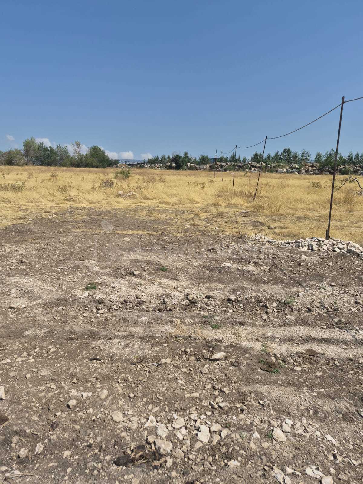 Հողատարածք, 2000քմ
