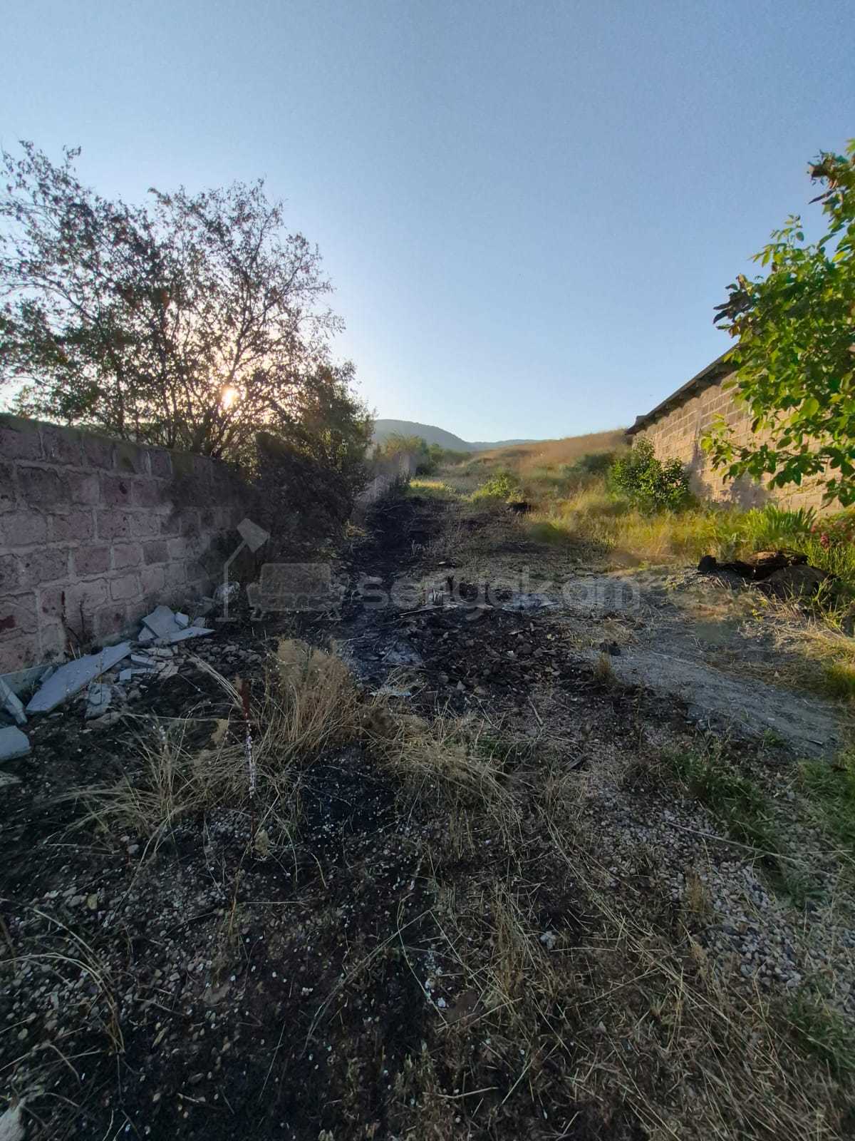 Բնակելի Նշանակության Հողատարածք, 1200քմ, Պարսպապատ