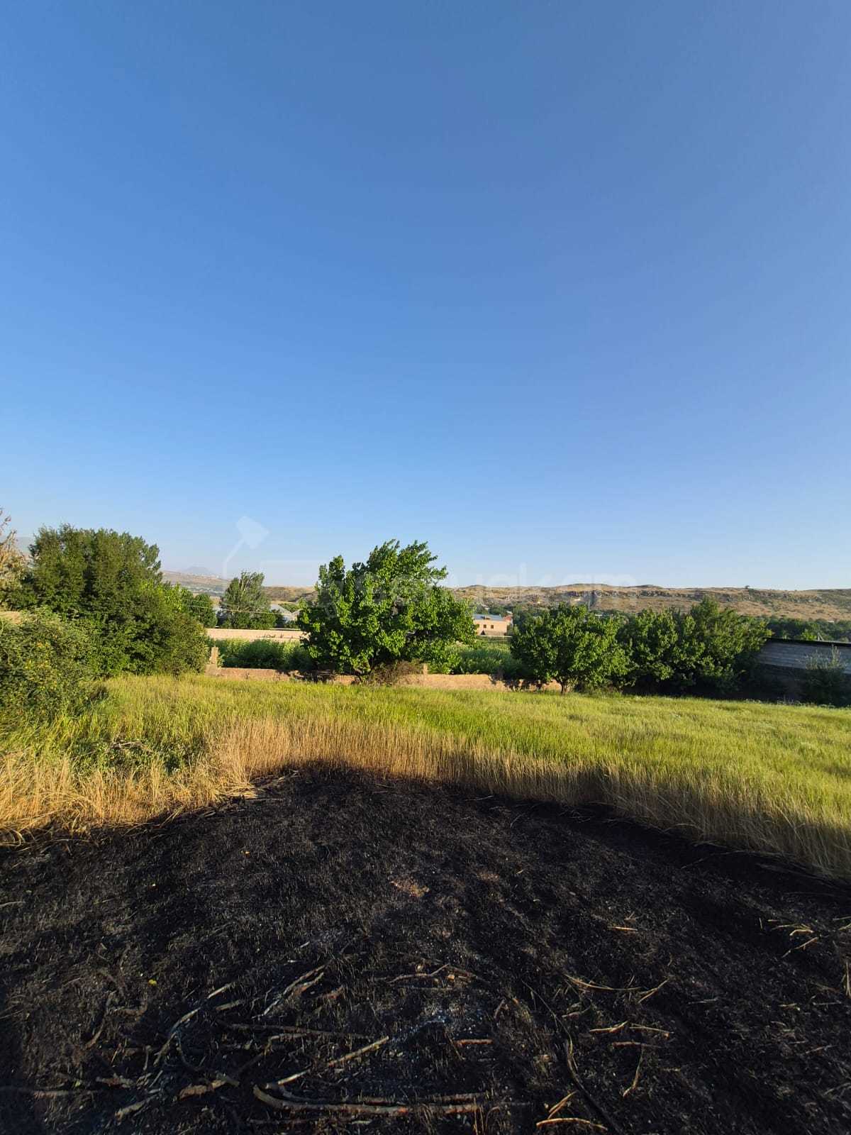 Բնակելի Նշանակության Հողատարածք, 1200քմ, Պարսպապատ