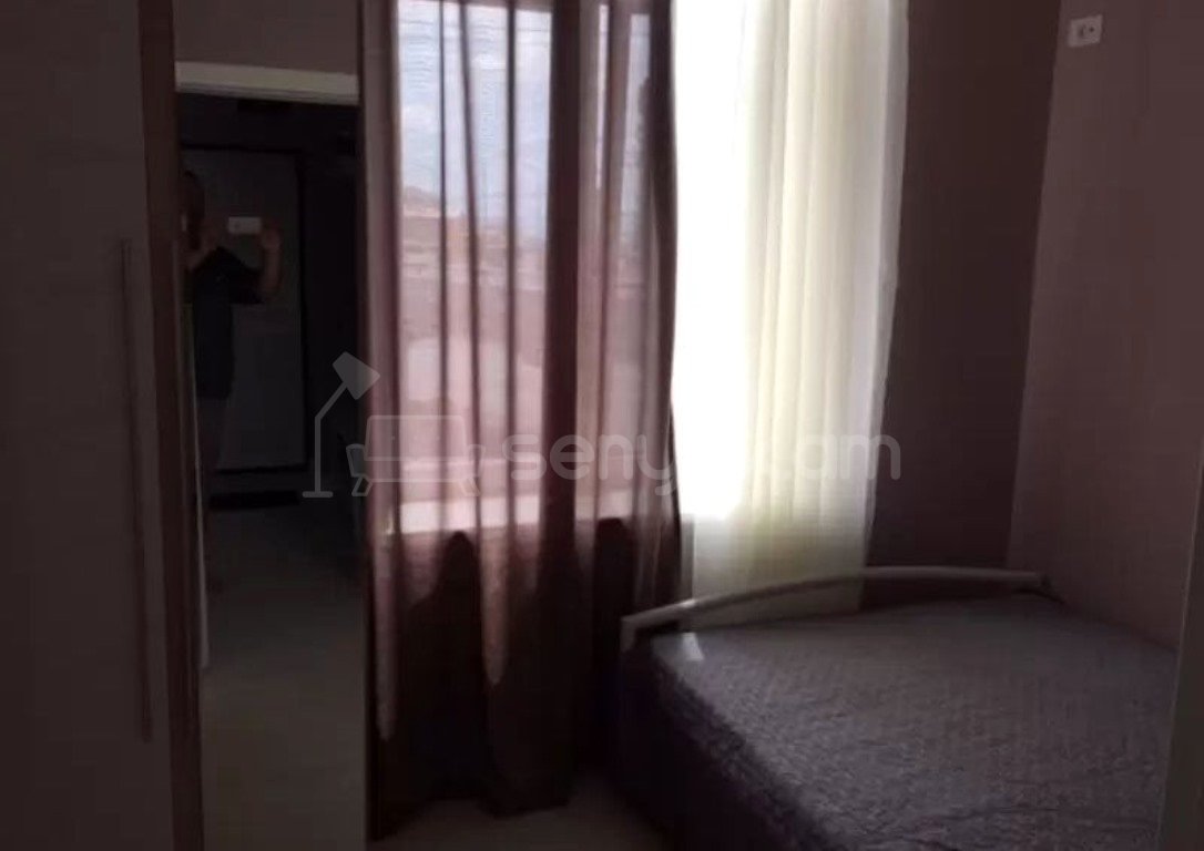 2 Սենյականոց Բնակարան Քարե Շենքում, 40քմ, 2/4 հարկ, Դիզայներական Վերանորոգված