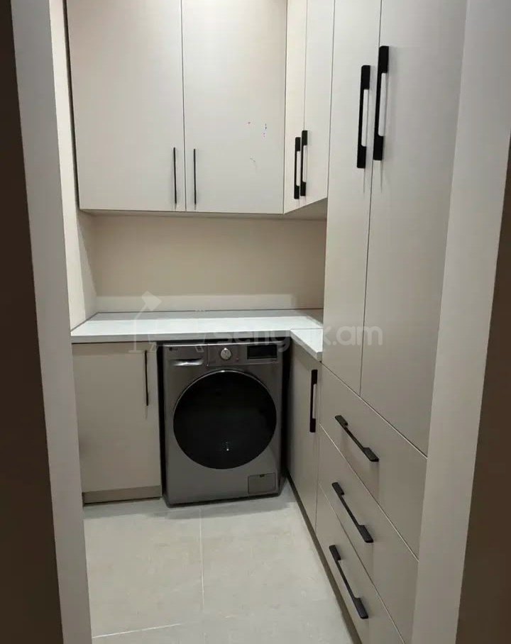 3 Սենյականոց Բնակարան Նորակառույցում, 67քմ, 12/16 հարկ, Դիզայներական Վերանորոգված, Կահավորված, Արևկող
