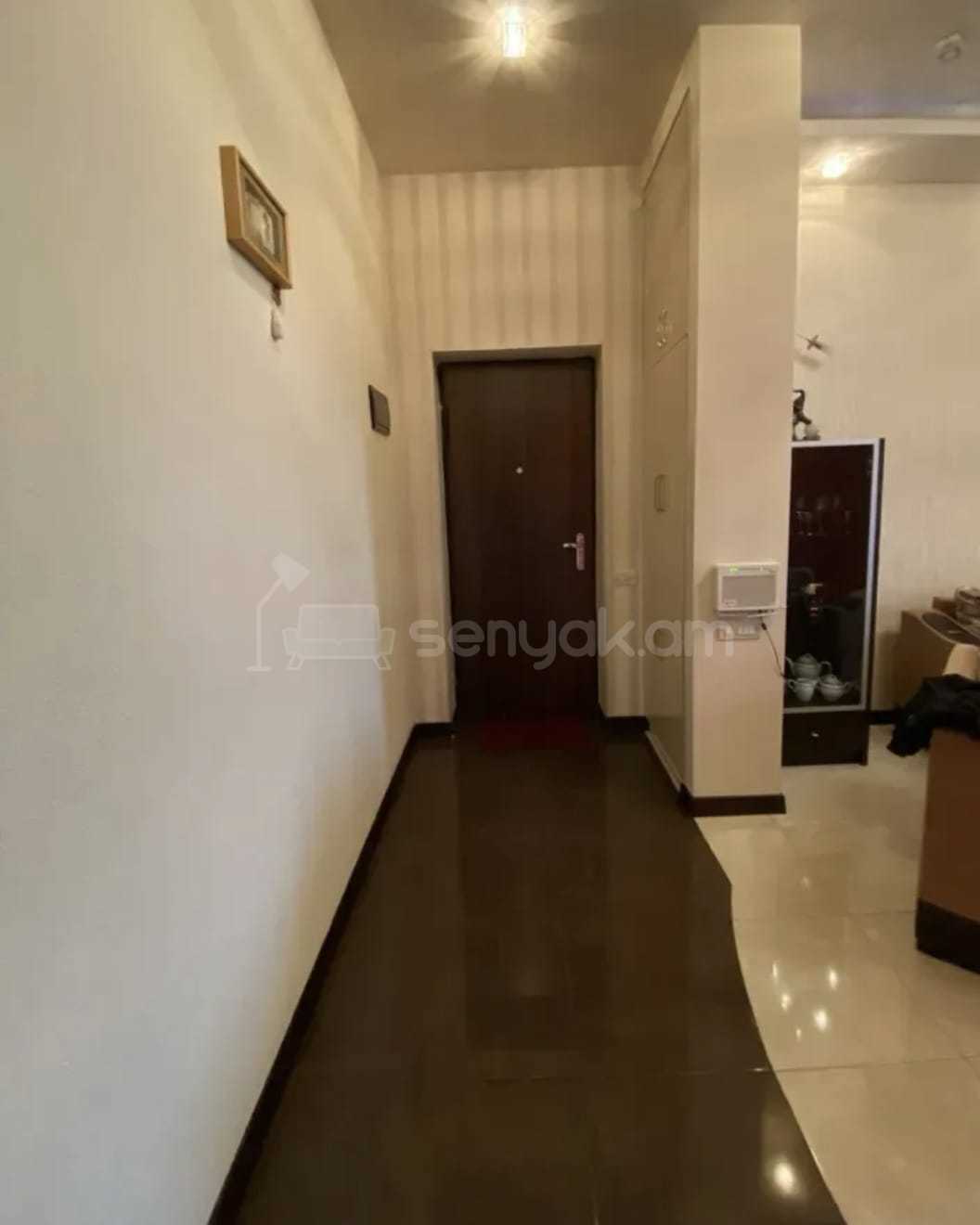 2 Սենյականոց Բնակարան Քարե Շենքում, 80քմ, 2/5 հարկ, Կապիտալ Վերանորոգված, Կահավորված, Արևկող