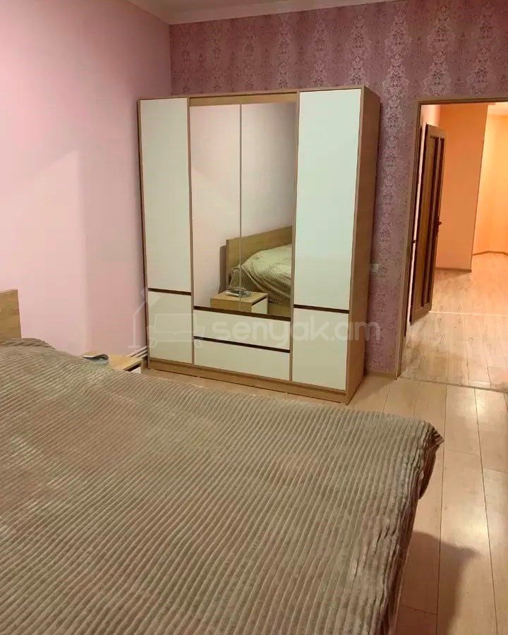 3 Սենյականոց Բնակարան Նորակառույցում, 72քմ, 3/12 հարկ, Կապիտալ Վերանորոգված, Կահավորված, Արևկող