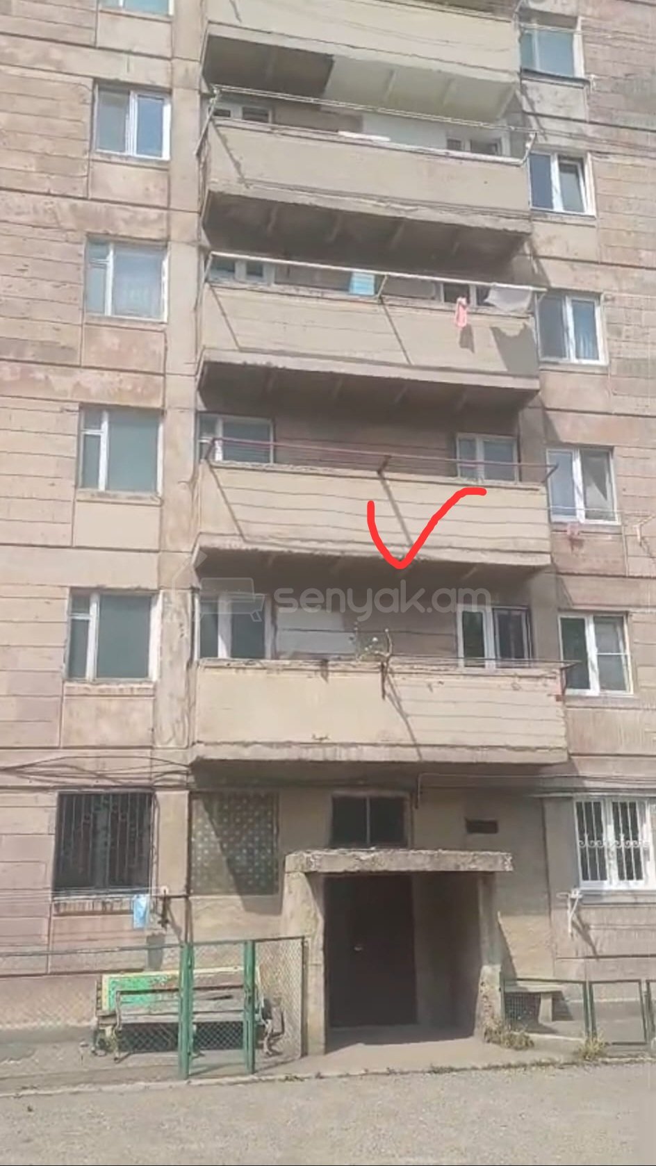 5 Սենյականոց Բնակարան, 103քմ, 3/9 հարկ, Կոսմետիկ Վերանորոգված