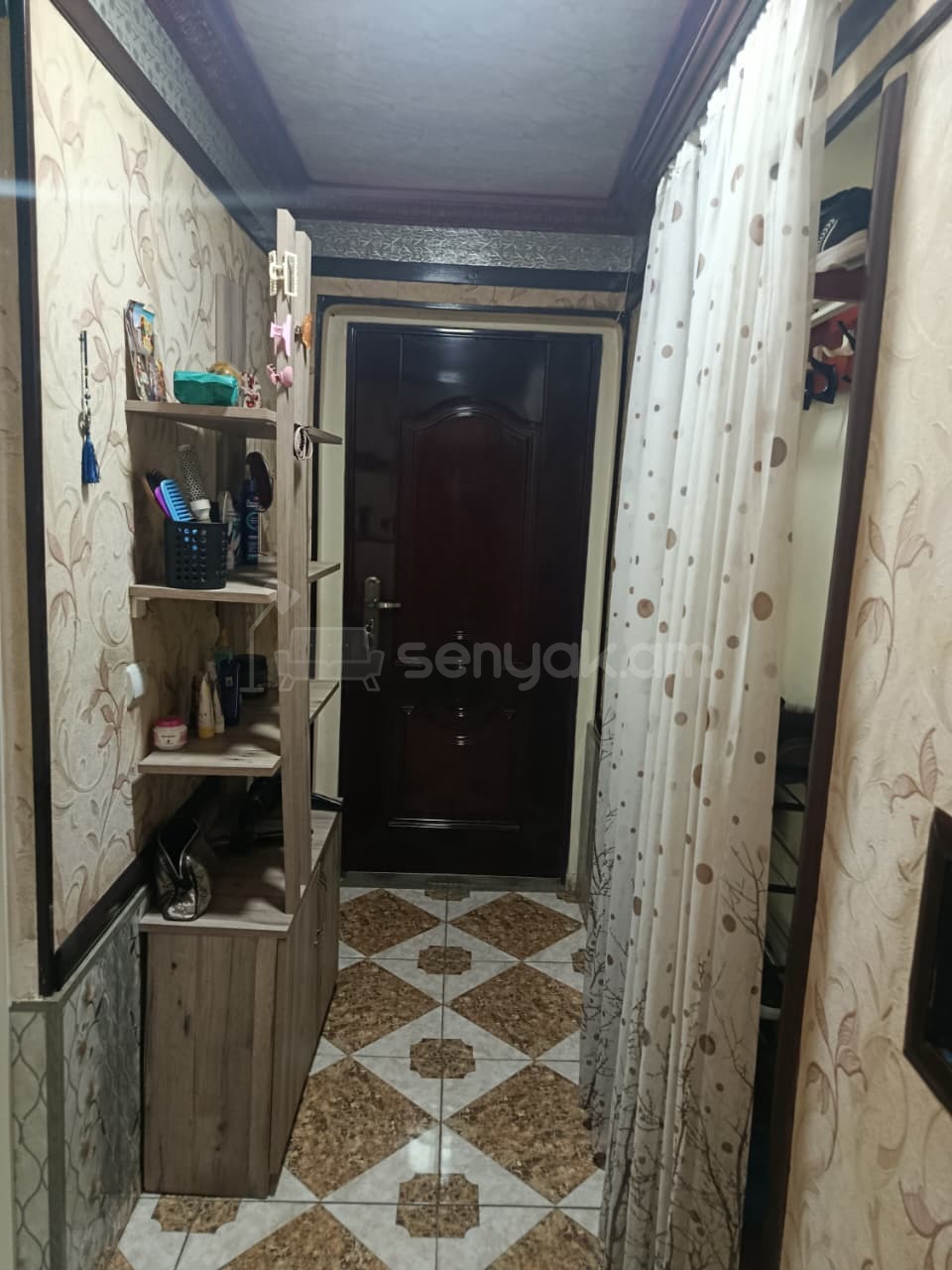 2 Սենյականոց Բնակարան Քարե Շենքում, 57քմ, 5/5 հարկ, Կոսմետիկ Վերանորոգված