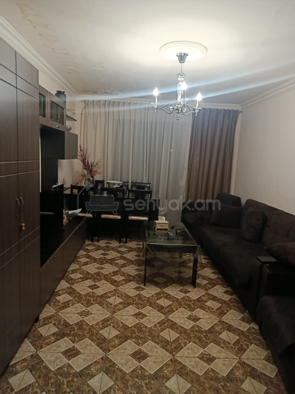 2 Սենյականոց Բնակարան Քարե Շենքում, 57քմ, 5/5 հարկ, Կոսմետիկ Վերանորոգված