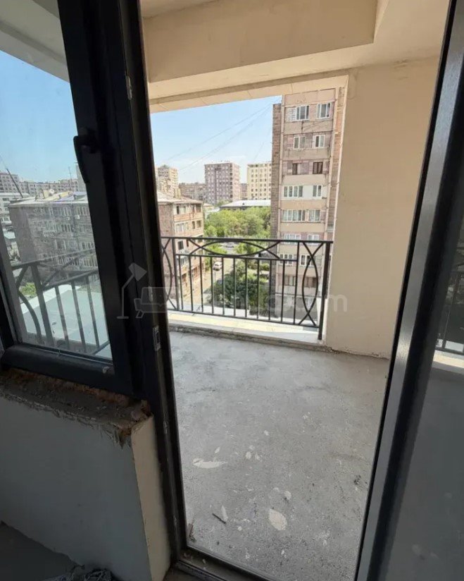 4 Սենյականոց Բնակարան Նորակառույցում, 117քմ, 6/16 հարկ, Զրոյական Վիճակում