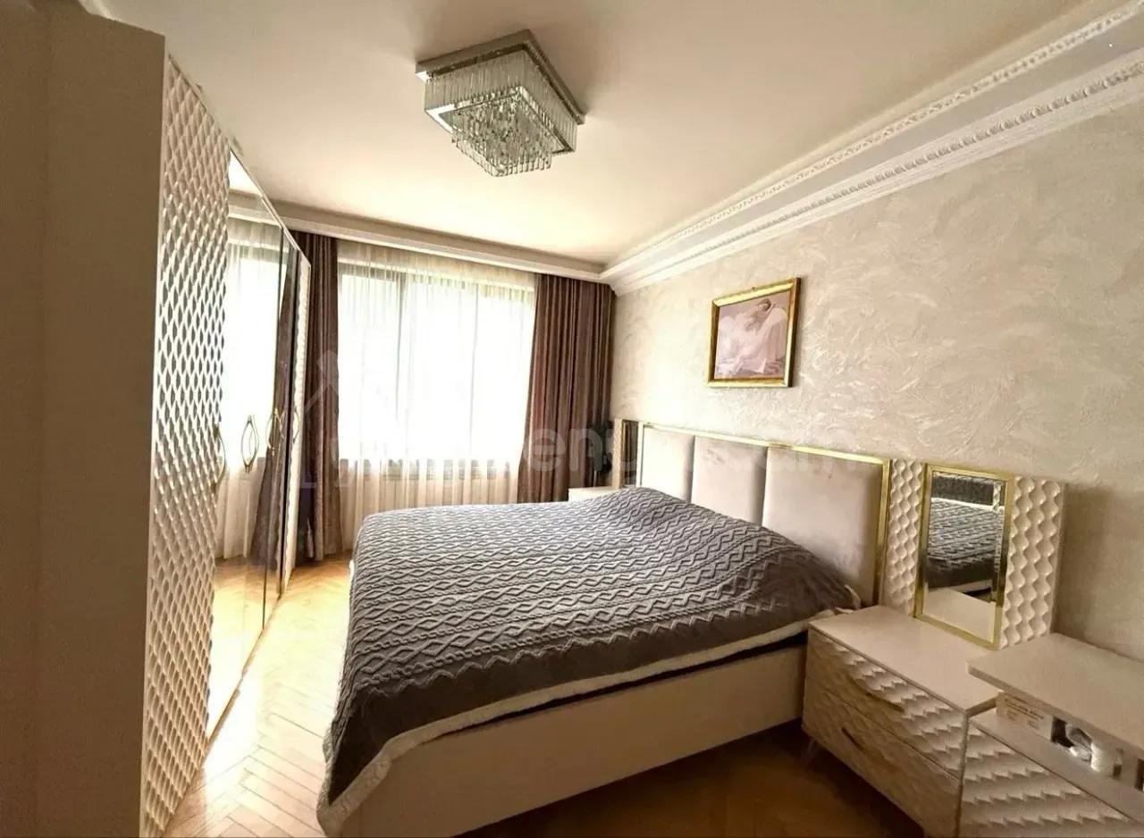 2 Սենյականոց Բնակարան Քարե Շենքում, 61քմ, 3/5 հարկ, Կապիտալ Վերանորոգված