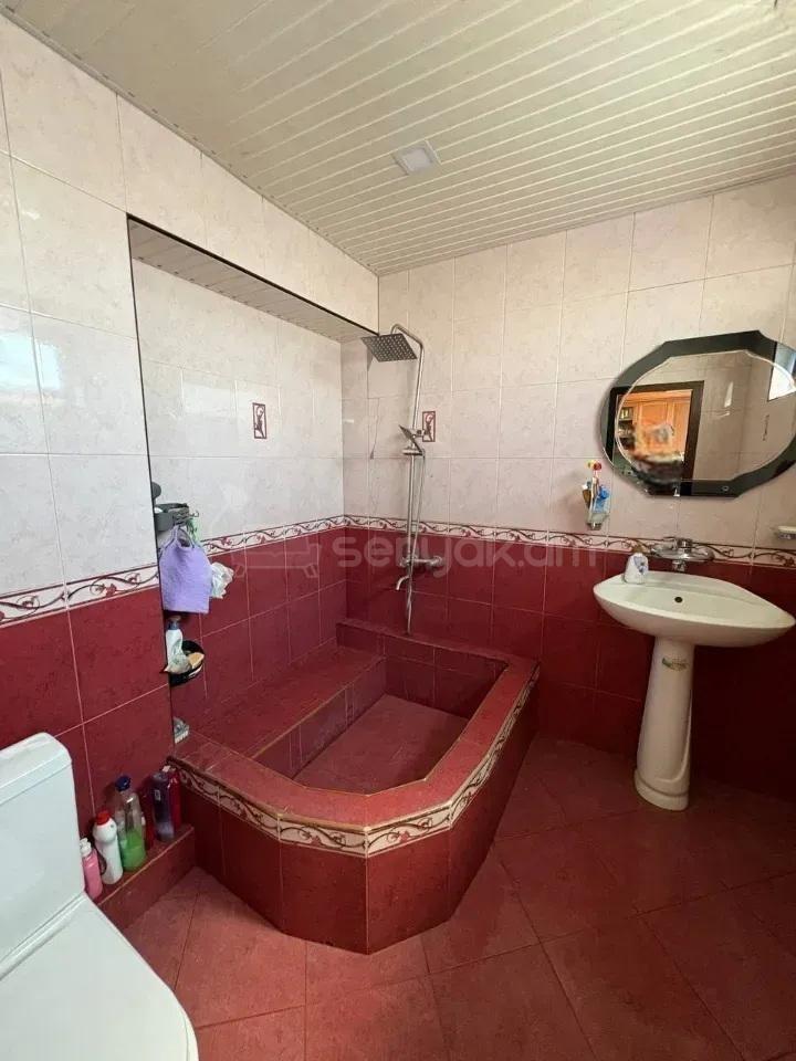 3 Սենյականոց Բնակարան Քարե Շենքում, 81քմ, 5/5 հարկ, Կոսմետիկ Վերանորոգված