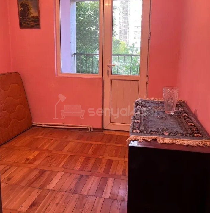 3 Սենյականոց Բնակարան, 74քմ, 3/9 հարկ, Նորմալ Վիճակում