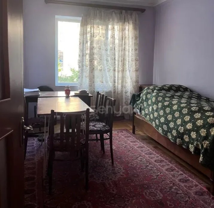 3 Սենյականոց Բնակարան, 74քմ, 3/9 հարկ, Նորմալ Վիճակում