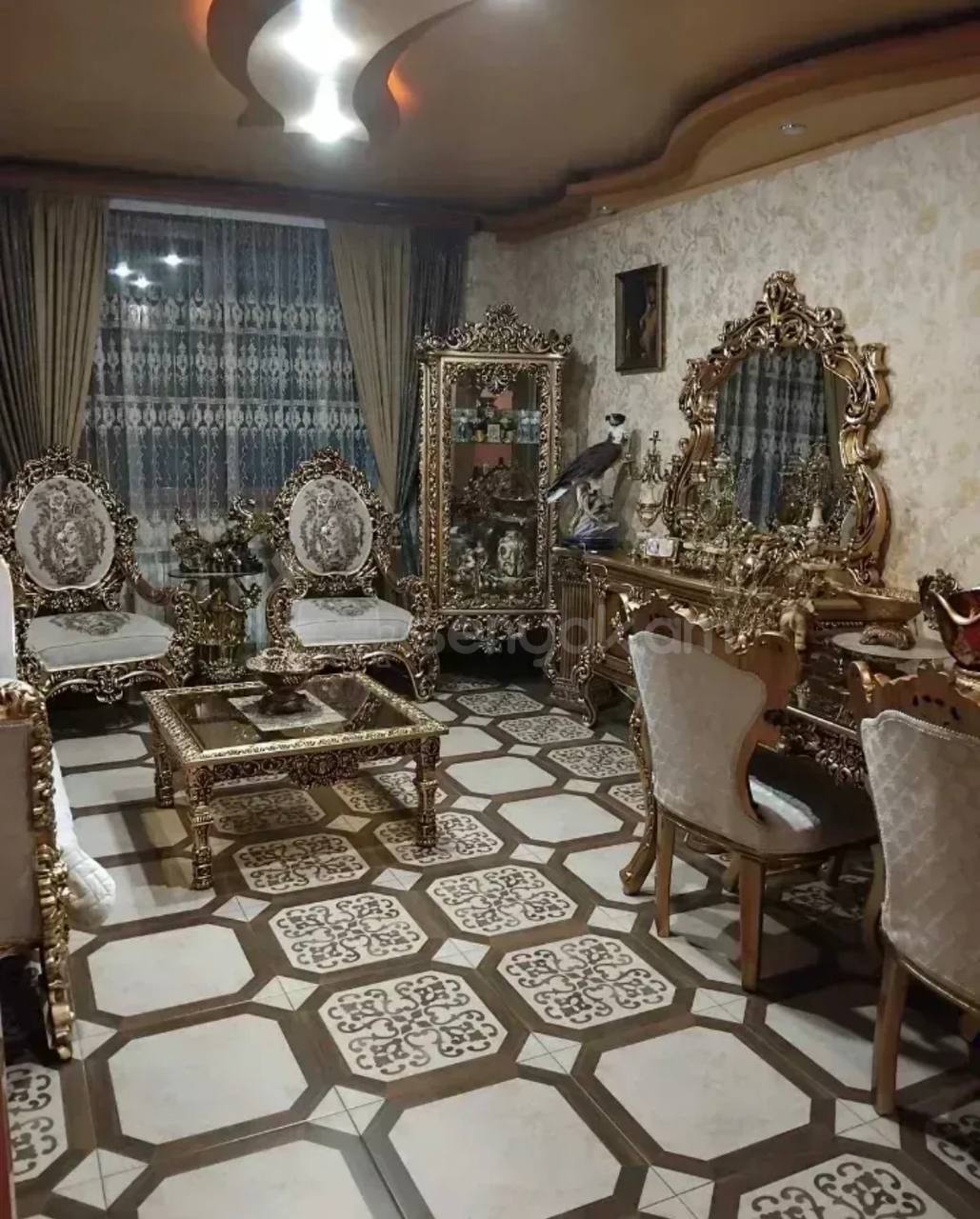 3 Սենյականոց Բնակարան Քարե Շենքում, 90քմ, 5/10 հարկ, Դիզայներական Վերանորոգված, Կահավորված