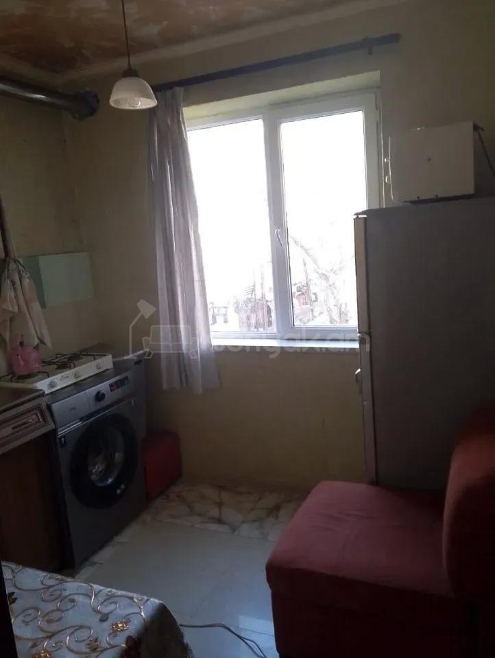 2 Սենյականոց Բնակարան Քարե Շենքում, 51քմ, 2/5 հարկ, Նորմալ Վիճակում