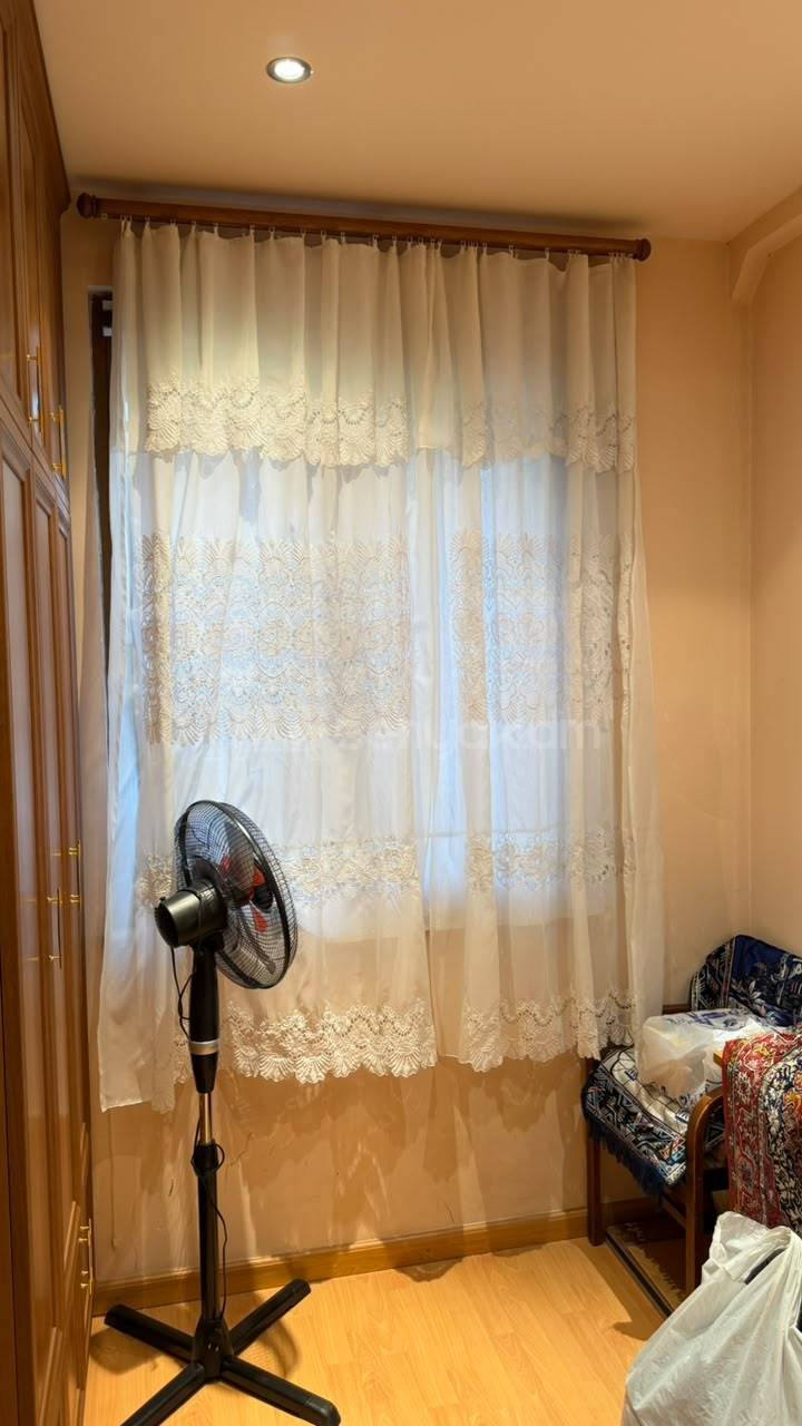 2 Սենյականոց Բնակարան Քարե Շենքում, 65քմ, 3/5 հարկ, Կոսմետիկ Վերանորոգված, Կահավորված, Արևկող