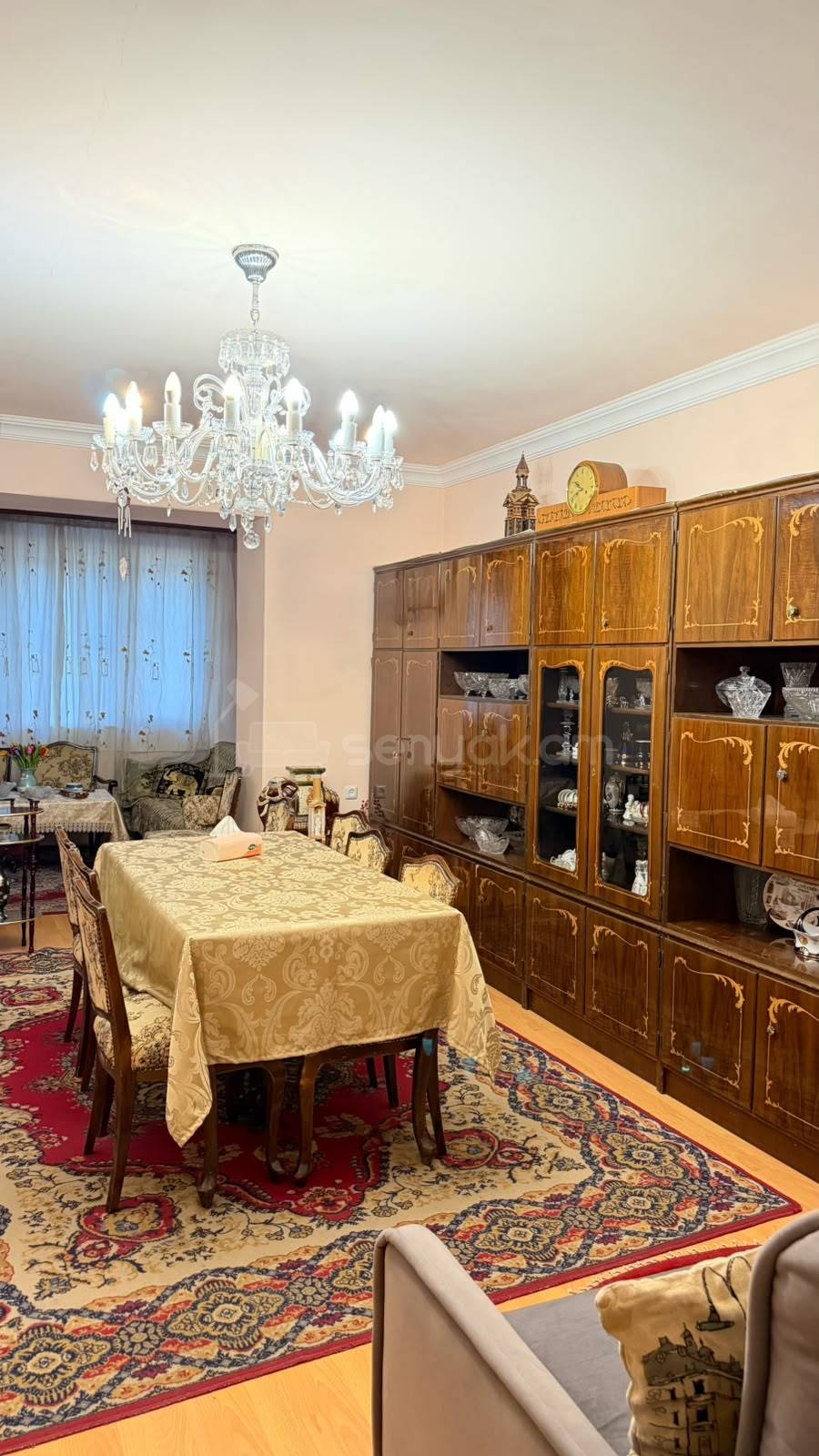 2 Սենյականոց Բնակարան Քարե Շենքում, 65քմ, 3/5 հարկ, Կոսմետիկ Վերանորոգված, Կահավորված, Արևկող