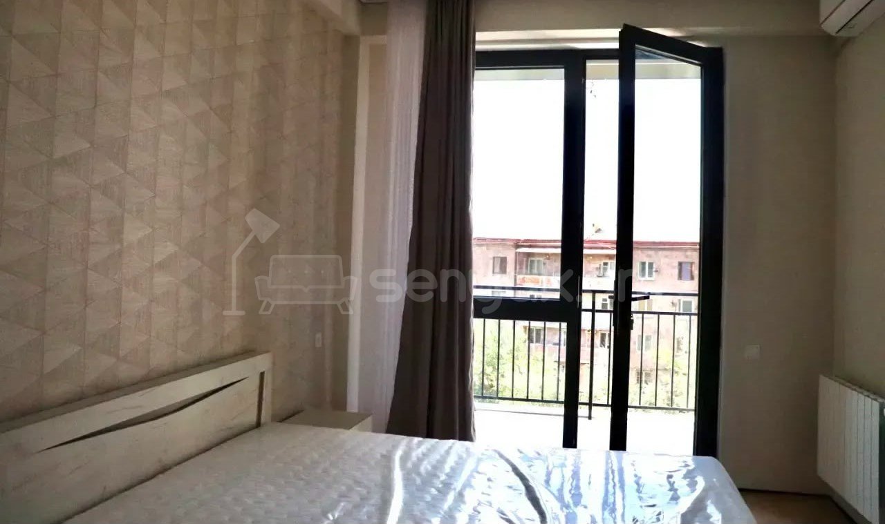 2 Սենյականոց Բնակարան Նորակառույցում, 67քմ, 4/15 հարկ, Կապիտալ Վերանորոգված, Կահավորված, Արևկող