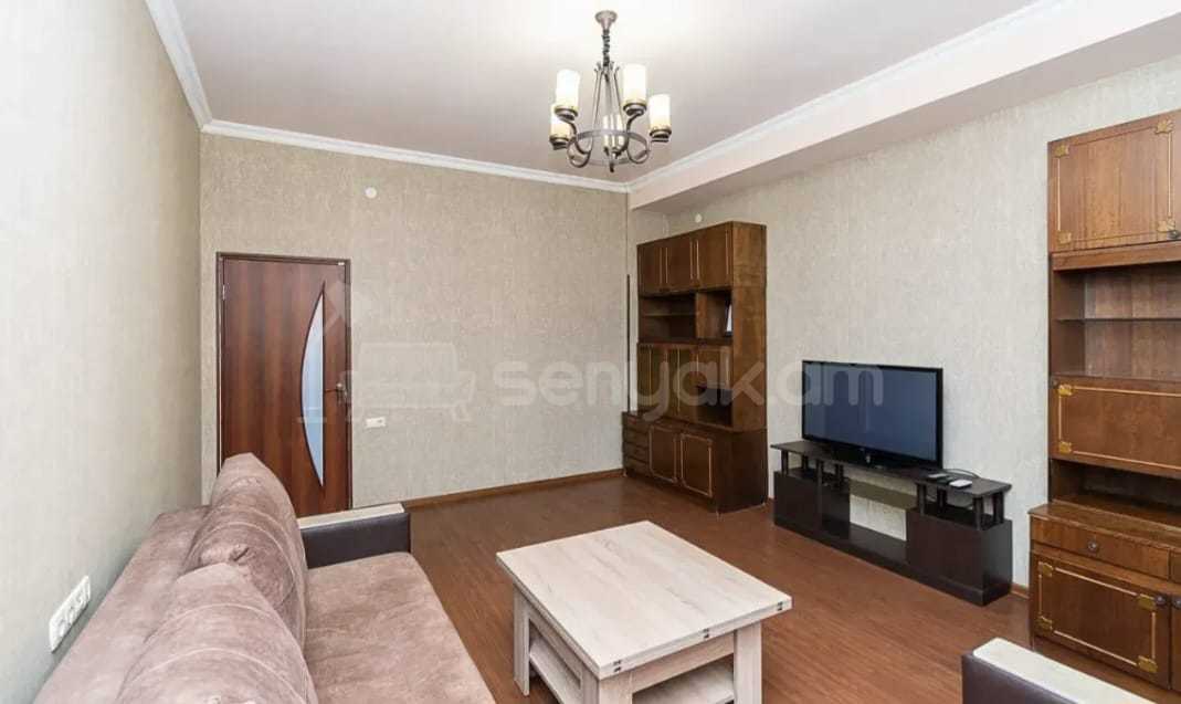 3 Սենյականոց Բնակարան Նորակառույցում, 100քմ, 8/8 հարկ, Նորմալ Վիճակում, Կահավորված, Արևկող