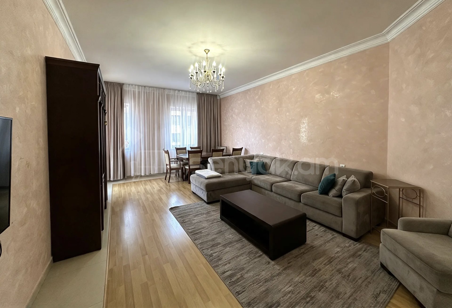 3 Սենյականոց Բնակարան Նորակառույցում, 120քմ, 7/10 հարկ, Կապիտալ Վերանորոգված
