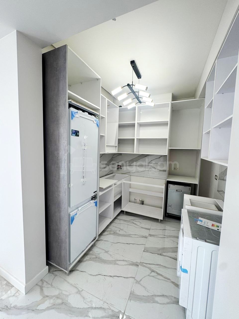 3 Սենյականոց Բնակարան Նորակառույցում, 80քմ, 13/15 հարկ, Դիզայներական Վերանորոգված