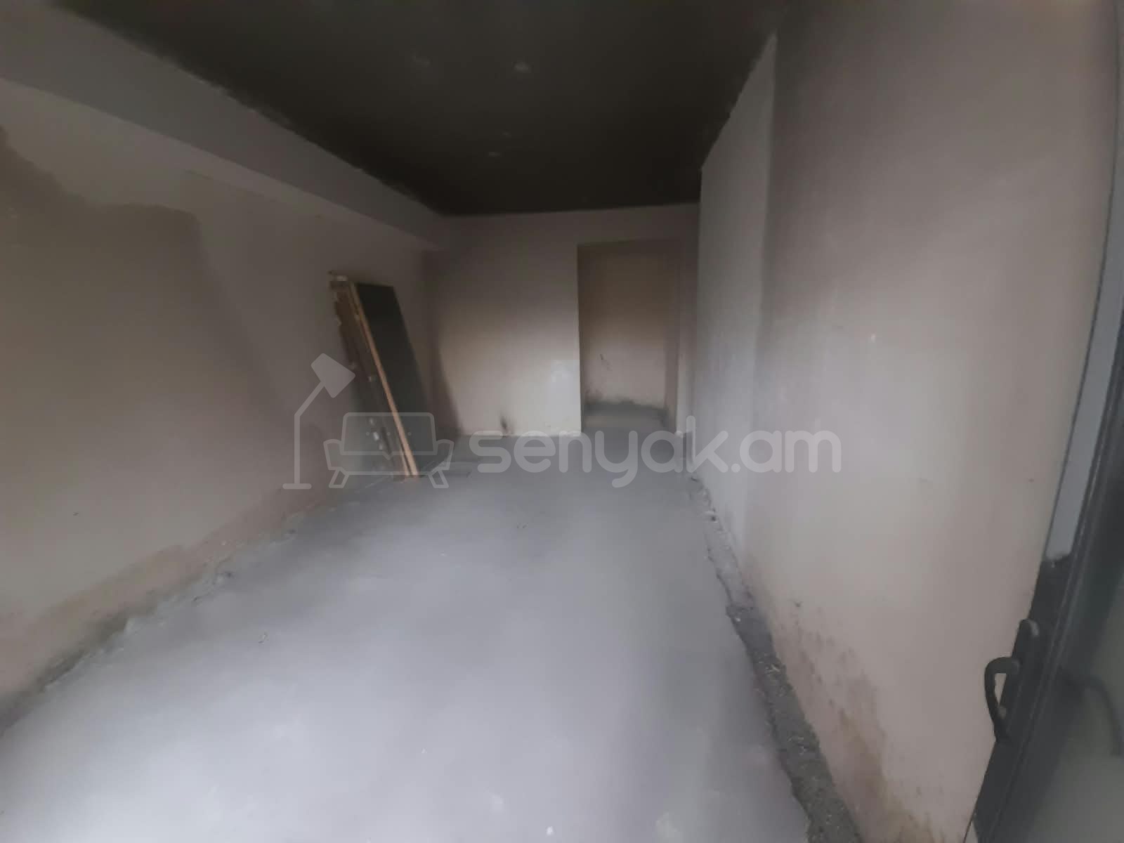 4 Սենյականոց Բնակարան Նորակառույցում, 120քմ, 2/16 հարկ, Զրոյական Վիճակում