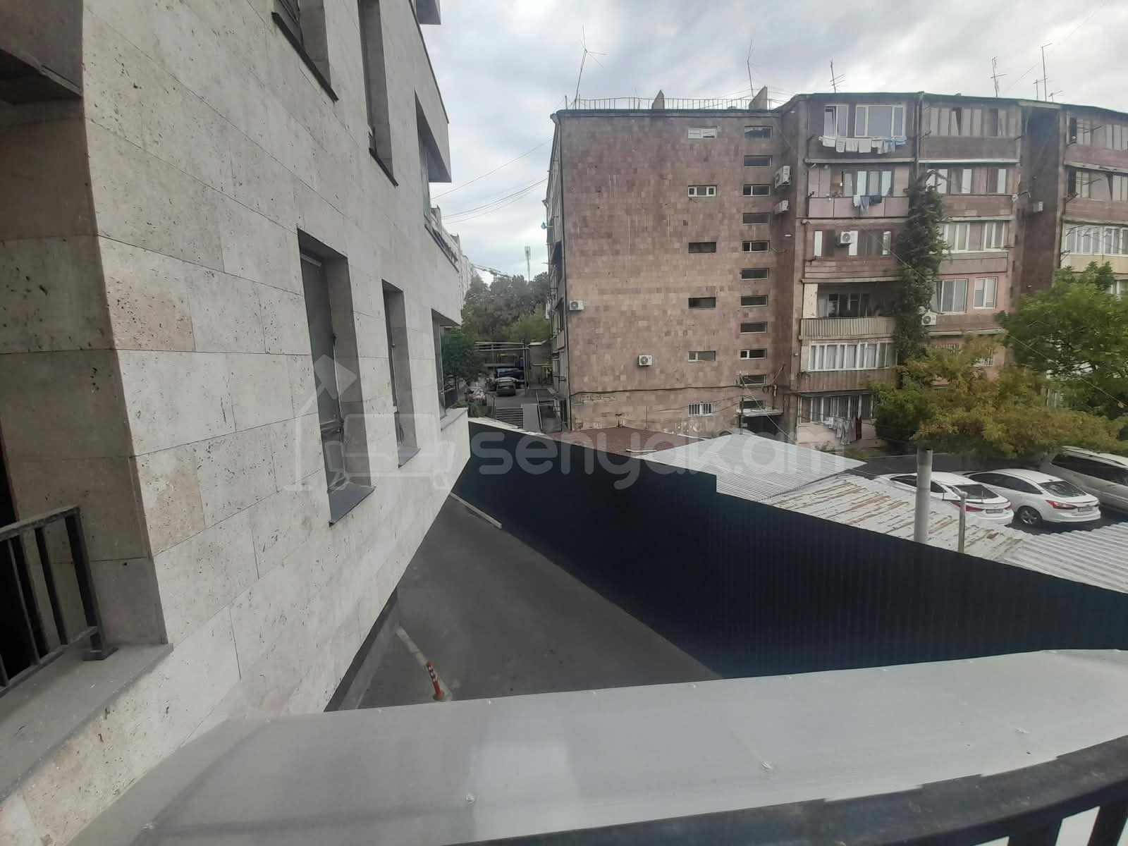 4 Սենյականոց Բնակարան Նորակառույցում, 120քմ, 2/16 հարկ, Զրոյական Վիճակում