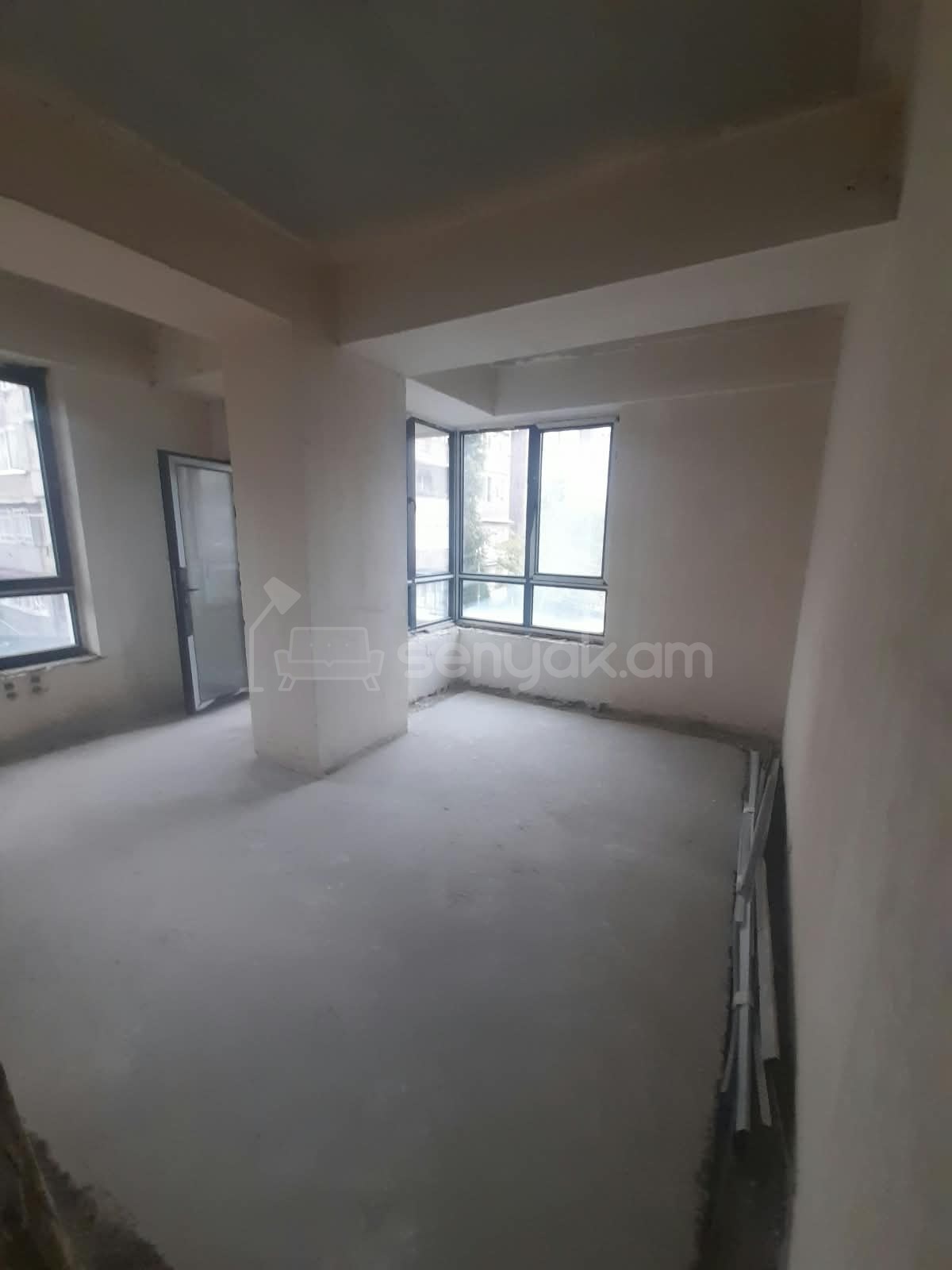 4 Սենյականոց Բնակարան Նորակառույցում, 120քմ, 2/16 հարկ, Զրոյական Վիճակում
