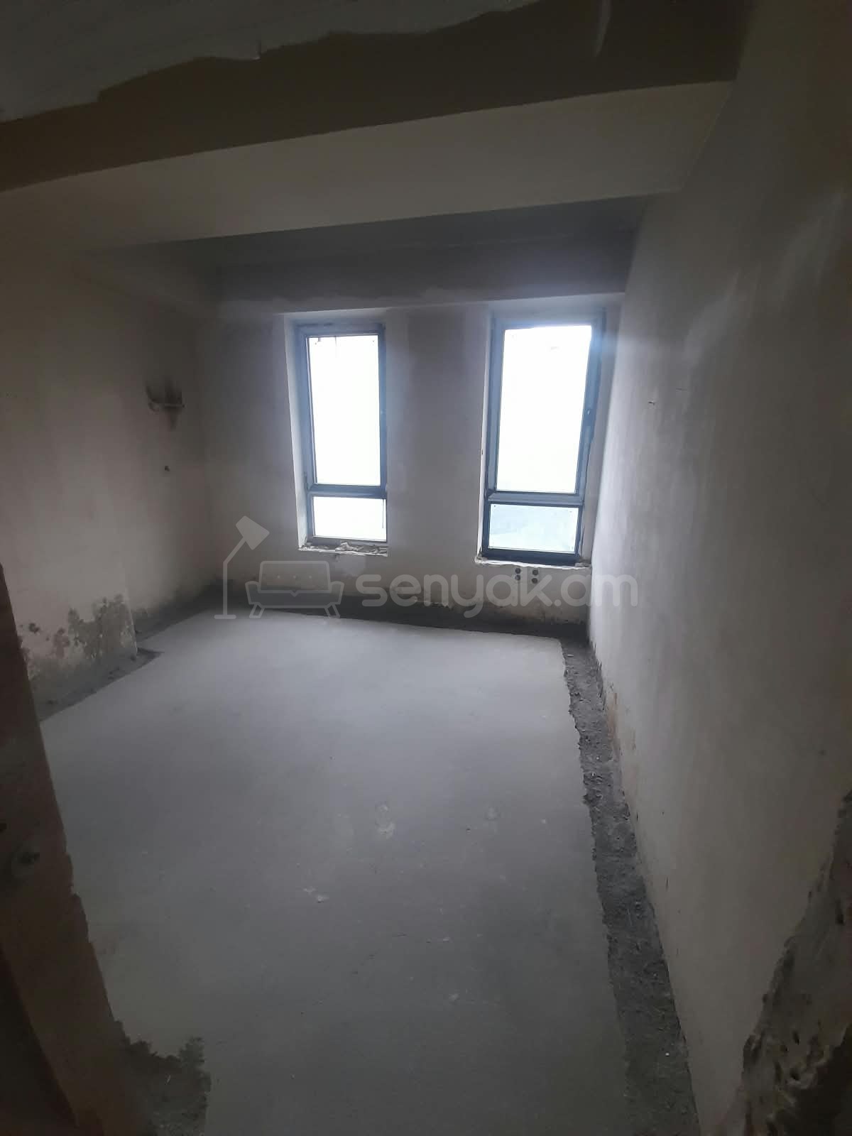 4 Սենյականոց Բնակարան Նորակառույցում, 120քմ, 2/16 հարկ, Զրոյական Վիճակում