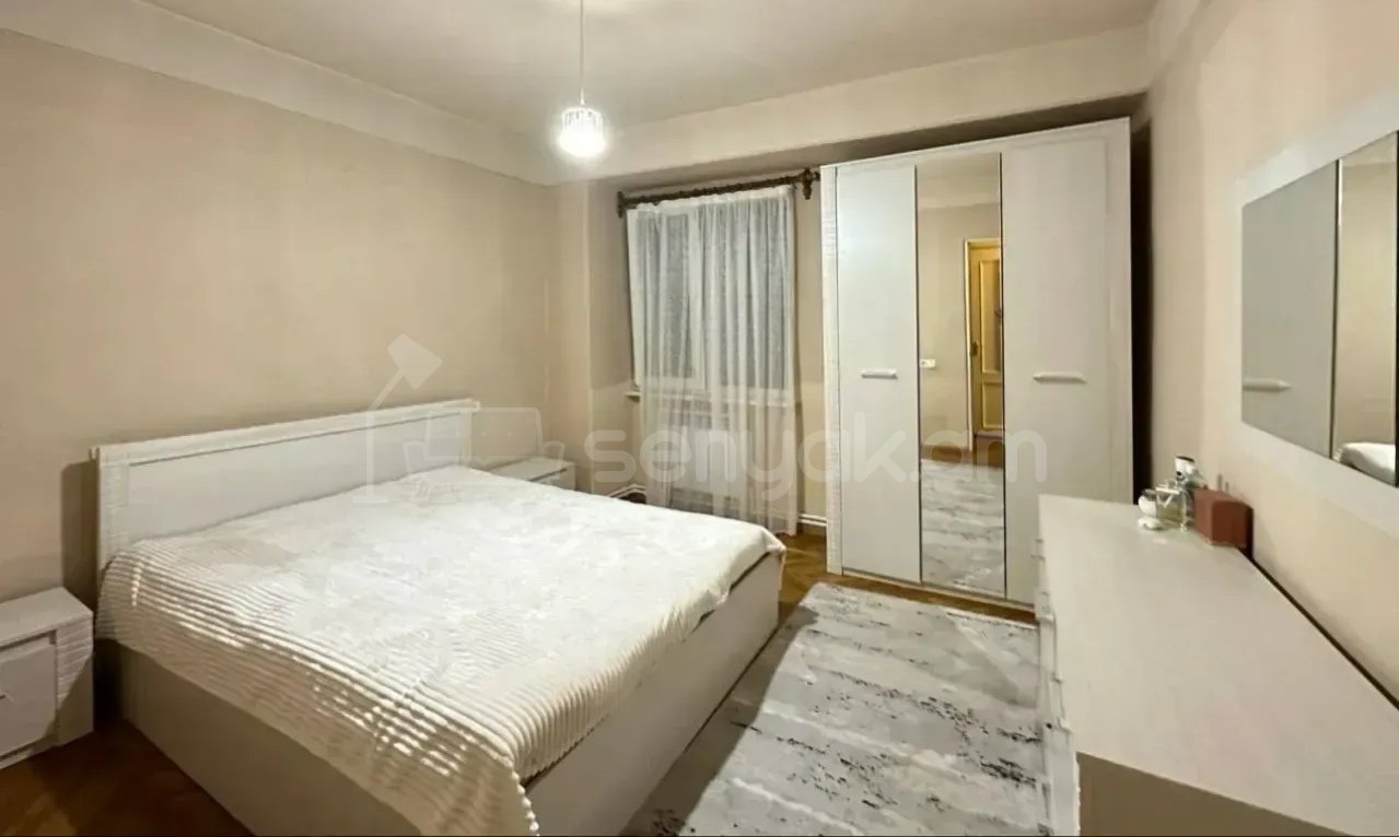 4 Սենյականոց Բնակարան, 90քմ, 6/9 հարկ, Նորմալ Վիճակում, Կահավորված