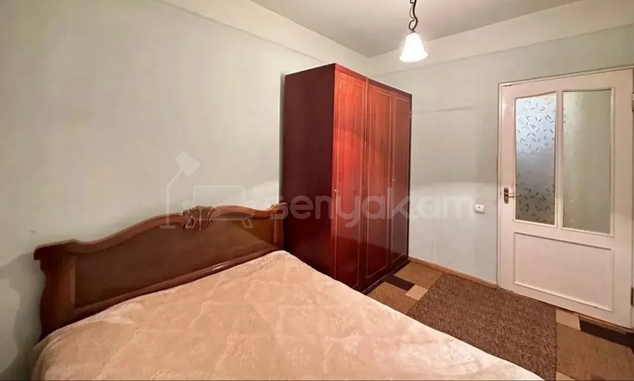 4 Սենյականոց Բնակարան, 90քմ, 6/9 հարկ, Նորմալ Վիճակում, Կահավորված