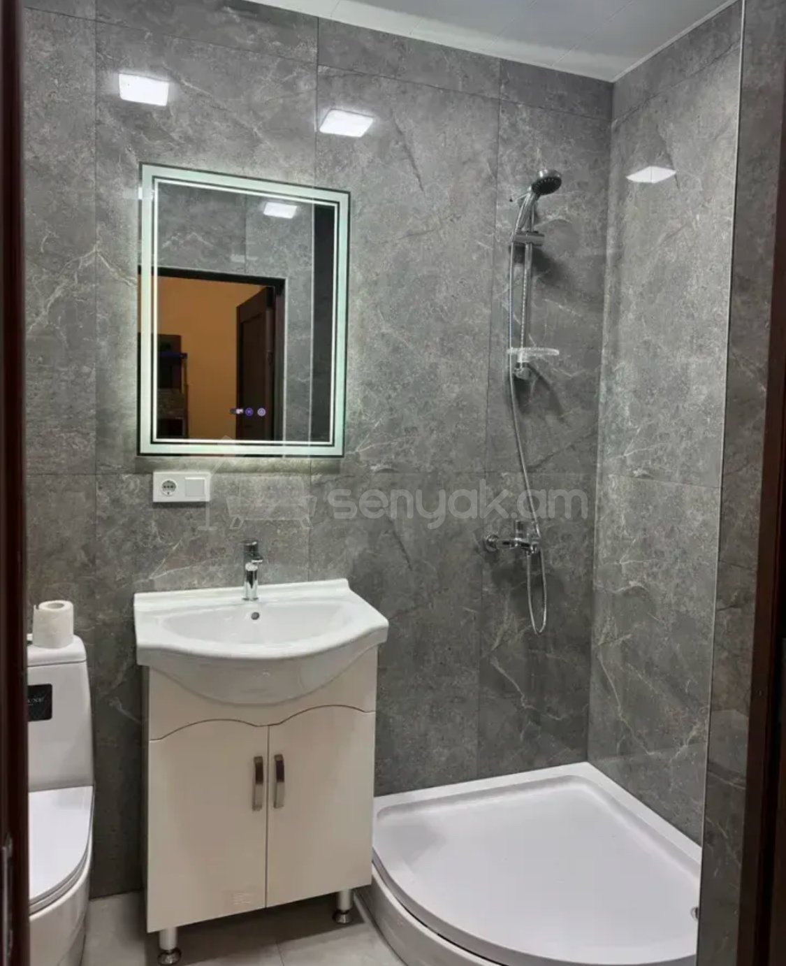 3 Սենյականոց Բնակարան Նորակառույցում, 73քմ, 5/16 հարկ, Կապիտալ Վերանորոգված, Կահավորված, Արևկող