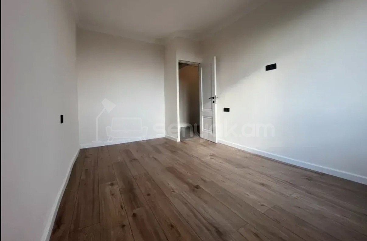 3 Սենյականոց Բնակարան, 57քմ, 7/9 հարկ, Կապիտալ Վերանորոգված