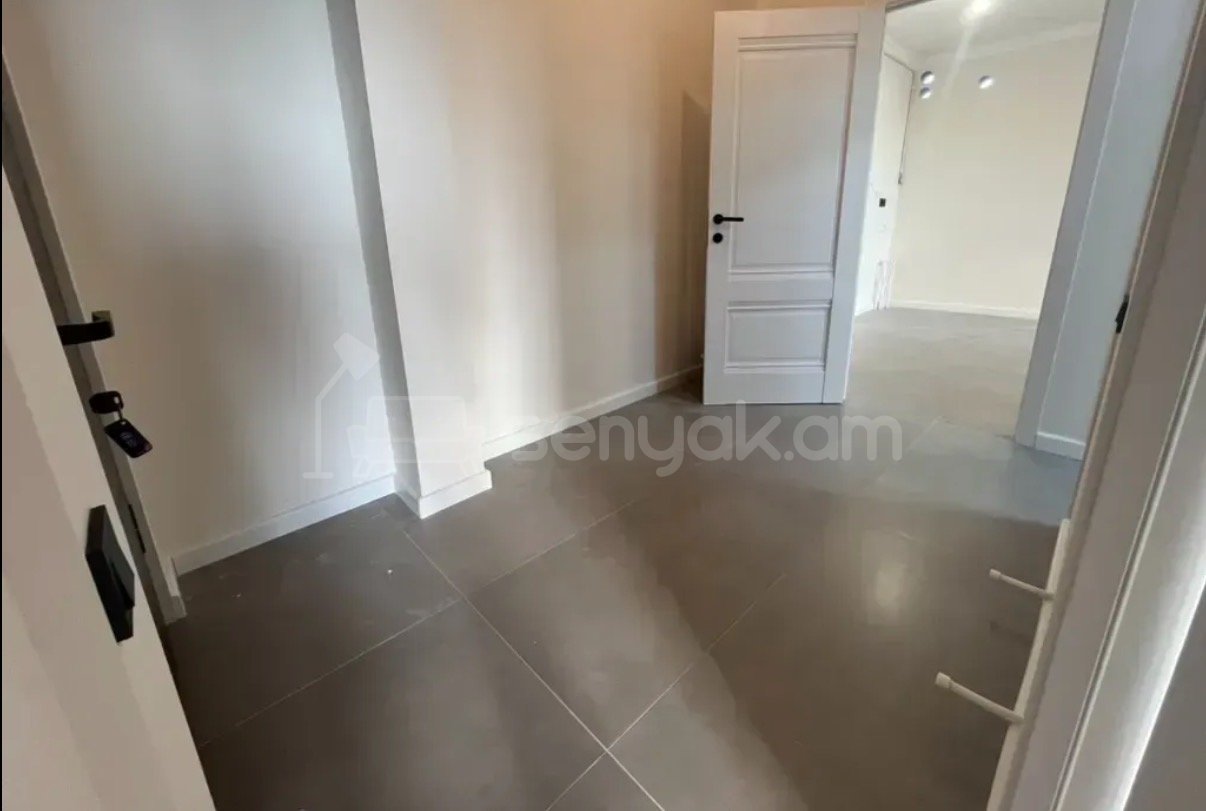 3 Սենյականոց Բնակարան, 57քմ, 7/9 հարկ, Կապիտալ Վերանորոգված