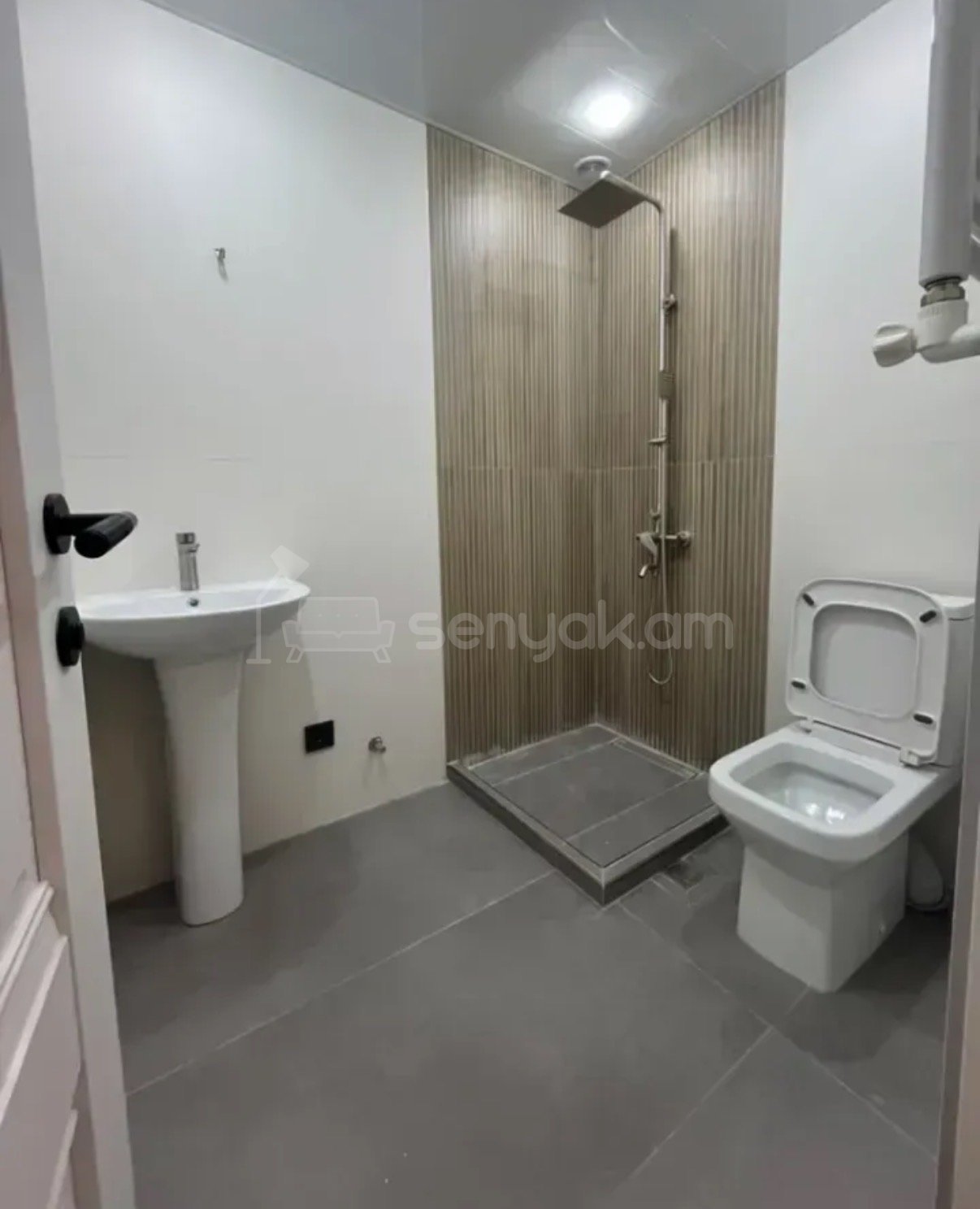 3 Սենյականոց Բնակարան, 57քմ, 7/9 հարկ, Կապիտալ Վերանորոգված