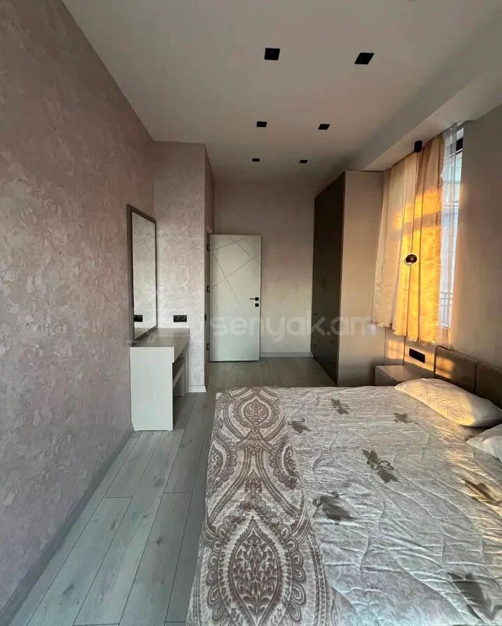 2 Սենյականոց Բնակարան Նորակառույցում, 52քմ, 4/16 հարկ, Դիզայներական Վերանորոգված, Կահավորված